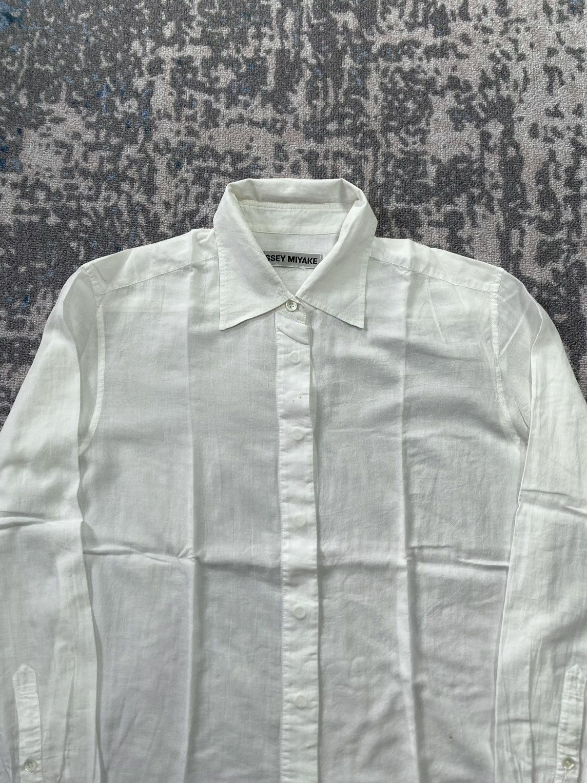 Issey Miyake Vintage Issey Miyake Hidden Button Shirt Size M / US 6-8 / IT 42-44 - 2 Thumbnail