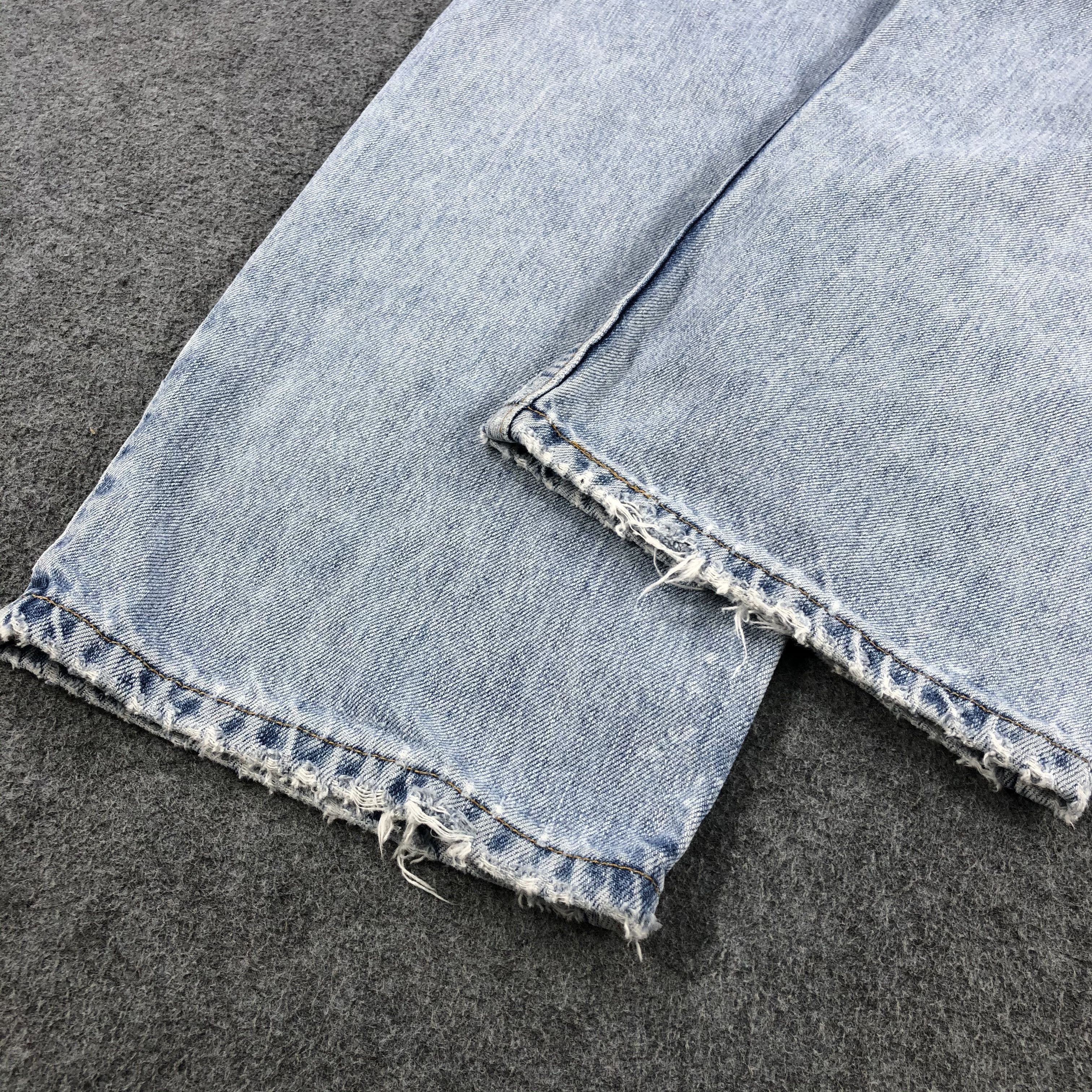 Levi's Vintage Blue Wash Levis 550 Jeans-J1620 Size US 39 - 6 Thumbnail