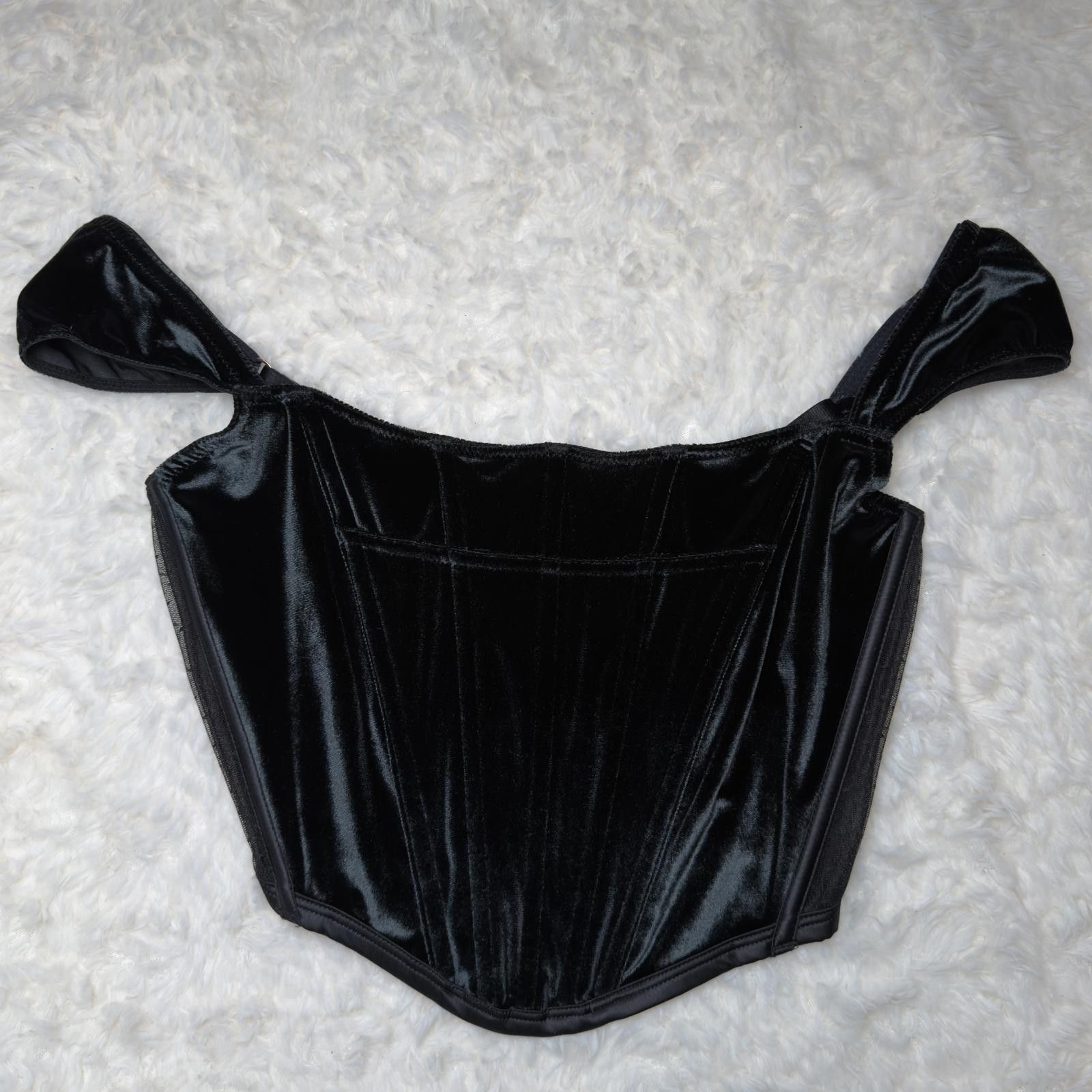 The Unbranded Brand VS NWT Black Velvet Corset Top Whimsigoth Goth S DD Size ONE SIZE - 1 Thumbnail