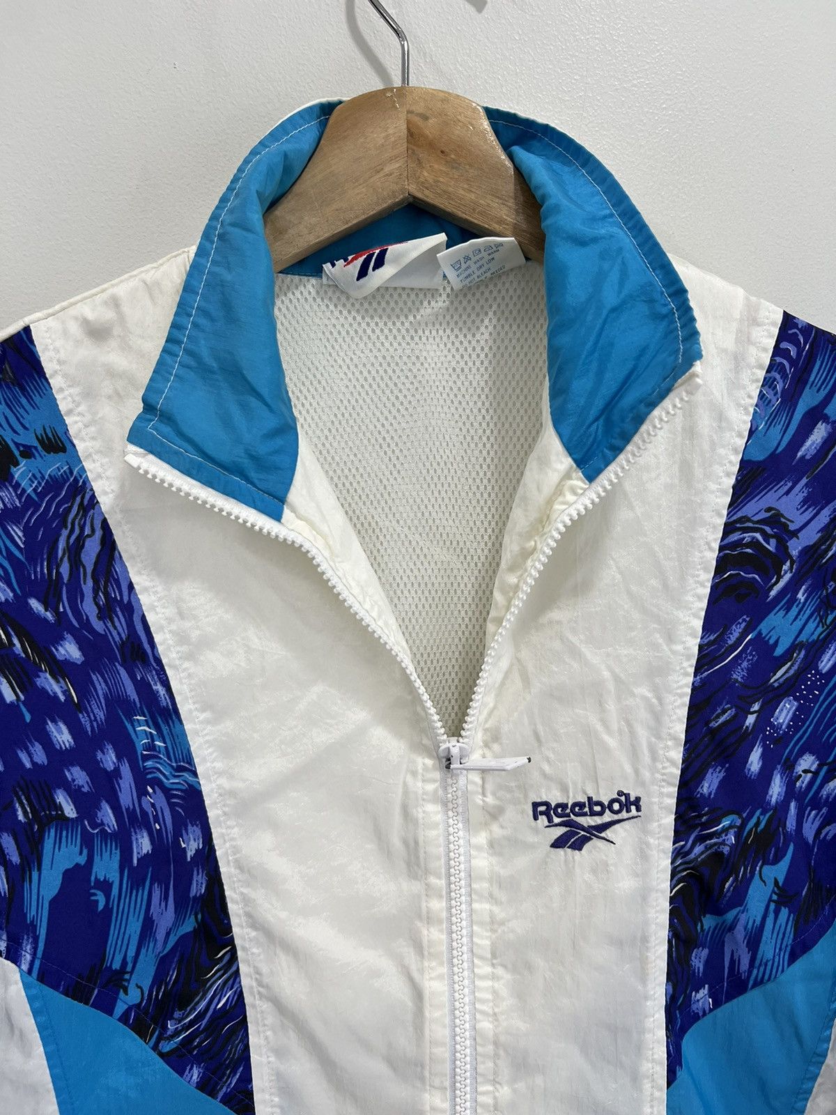 Reebok Vintage Reebok Windbreaker Womens Jacket Zip Up Size S / US 4 / IT 40 - 3 Thumbnail