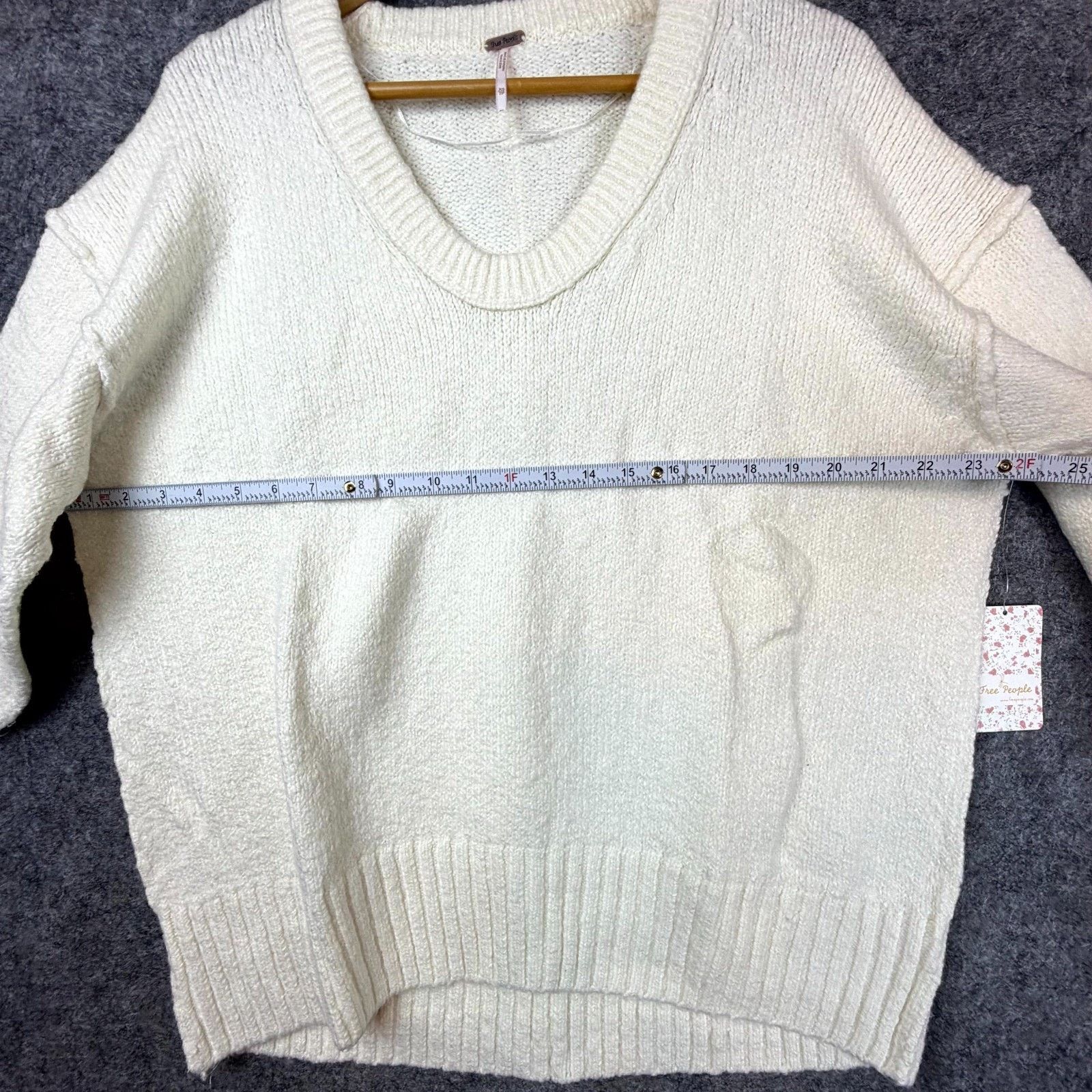 Free People Free People Brookside Tunic Sweater Ivory Oversized Slouchy Size XS / US 0-2 / IT 36-38 - 4 Thumbnail