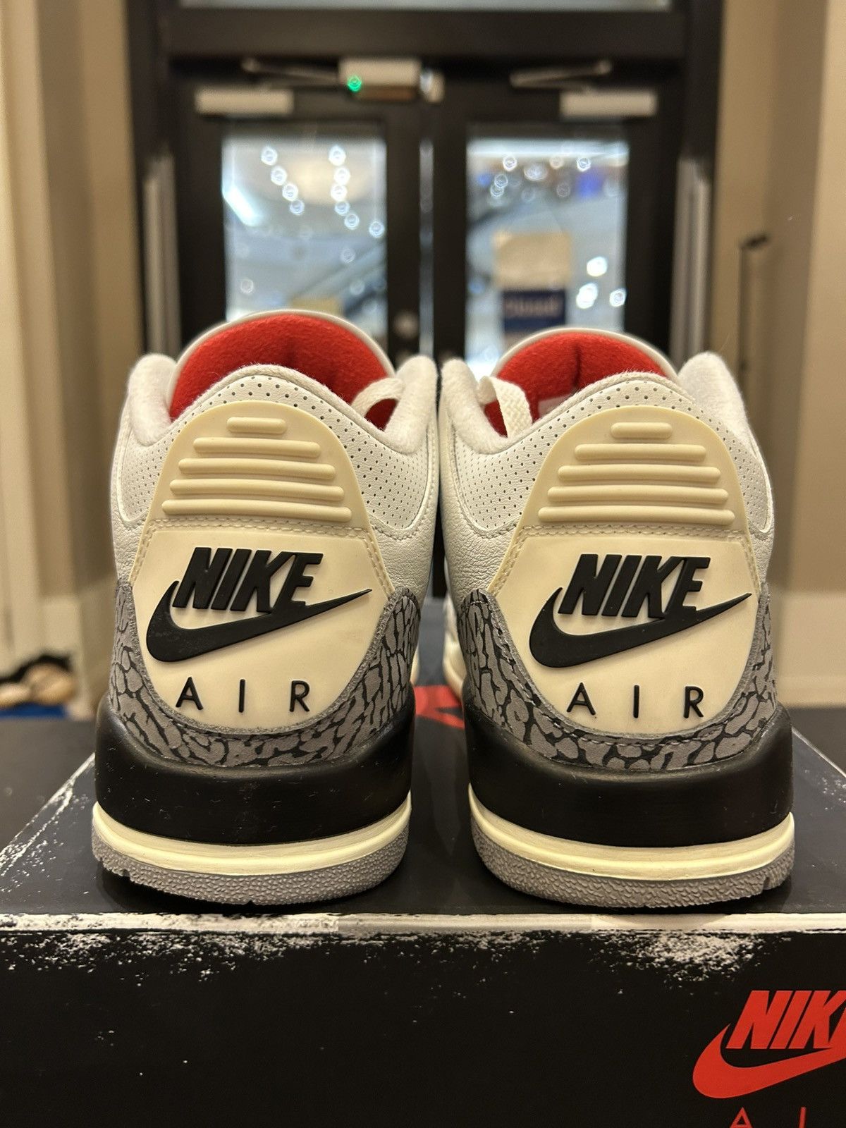 Jordan Brand Jordan 3 Retro ‘White Cement’ Size US 8 / EU 41 - 3 Thumbnail