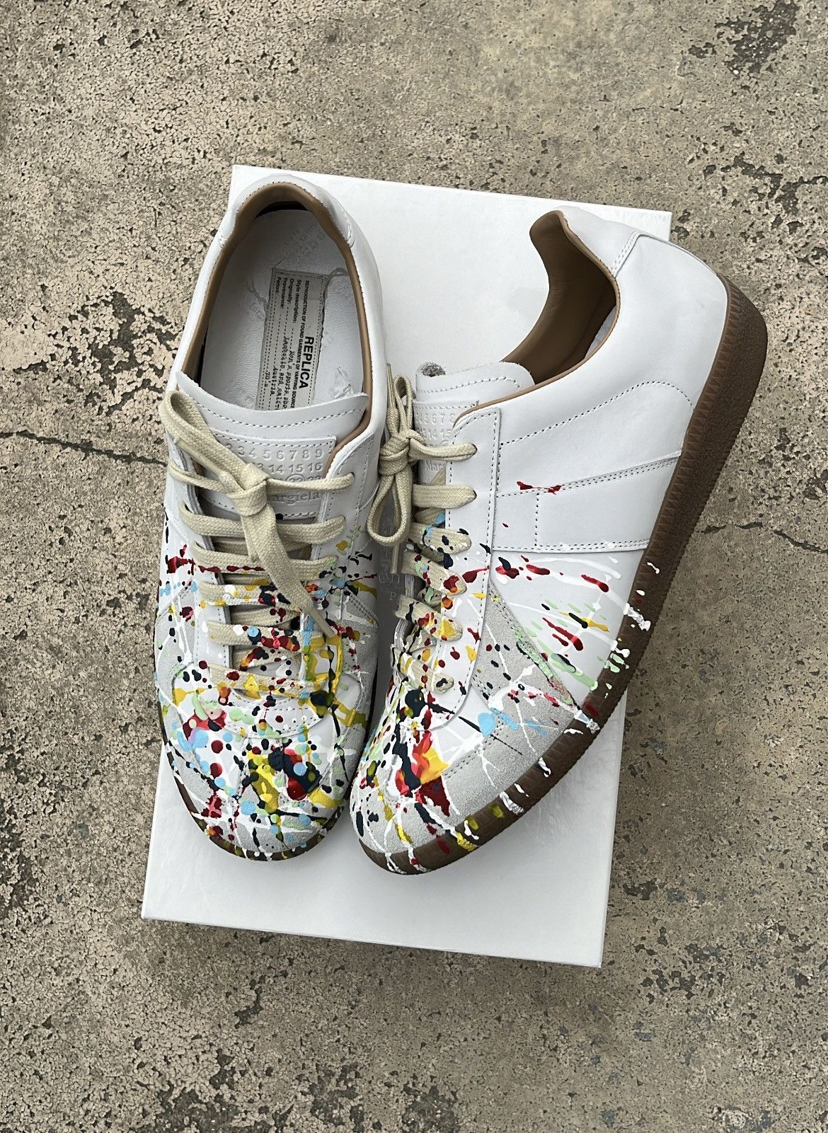 Maison Margiela Maison Margiela Gat Replica Paint Splatter White Size US 8.5 / EU 41-42 - 1 Thumbnail