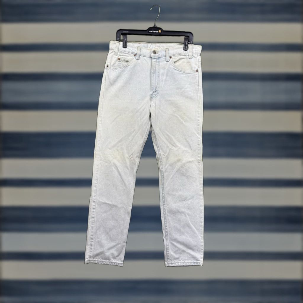 Levi's Levi's Vintage 550 Jeans 33x30 90s Light Blue Wash Tapered Orange Tab Faded Denim Cotton Belt Loops 5-Pocket Levi's 500 Series Jeans Blue USA Mexico Size US 33 - 1 Thumbnail