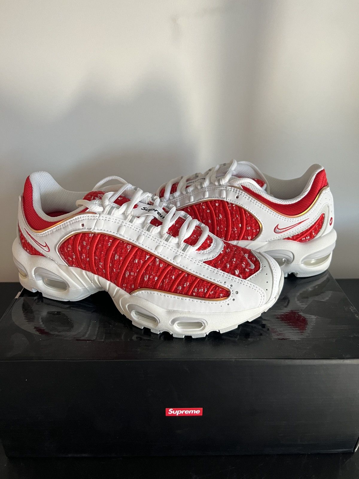 Nike × Supreme NIKE X SUPREME AIRMAX TAILWIND Size US 8 / EU 41 - 5 Thumbnail
