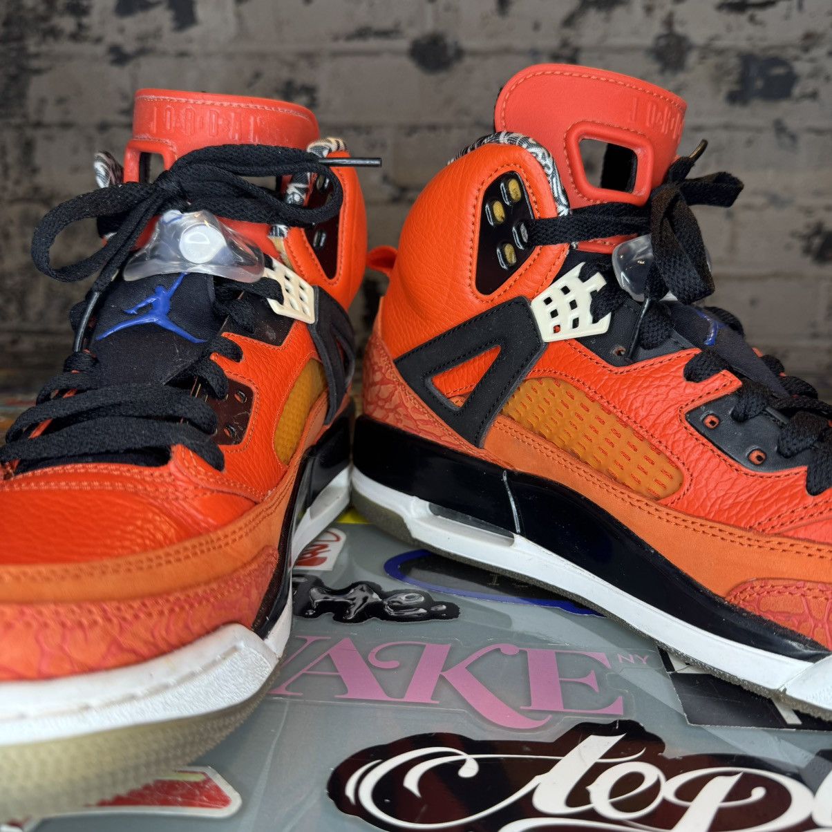 Nike Nike Air Jordan Spizike Knicks Orange Sz 9.5 315371-805 Size US 9.5 / EU 42-43 - 7 Thumbnail