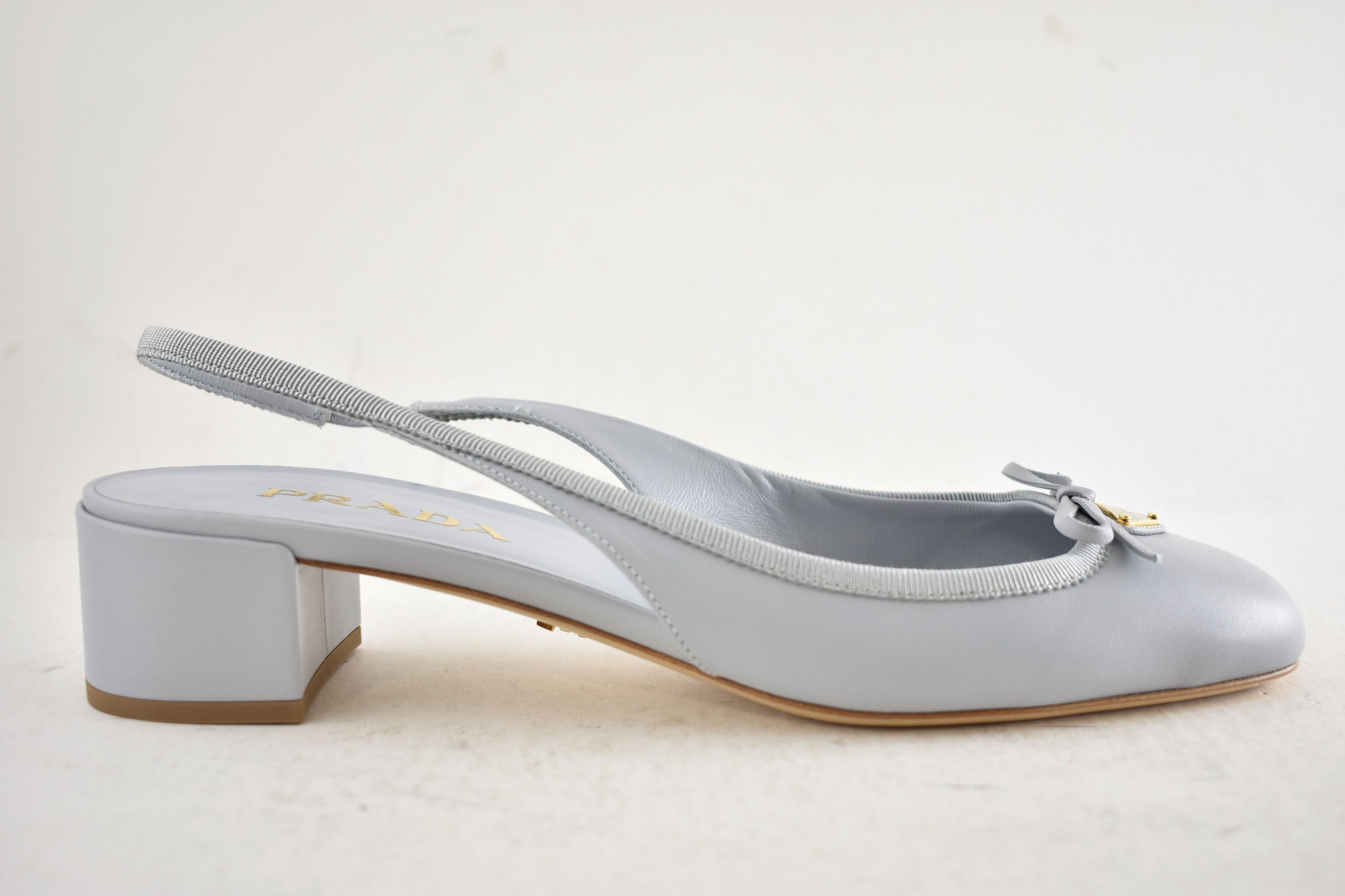 Prada Prada Blue Logo Bow Ballerina Block Heel Slingback Pump 39.5 Size US 9.5 / IT 39.5 - 2 Thumbnail