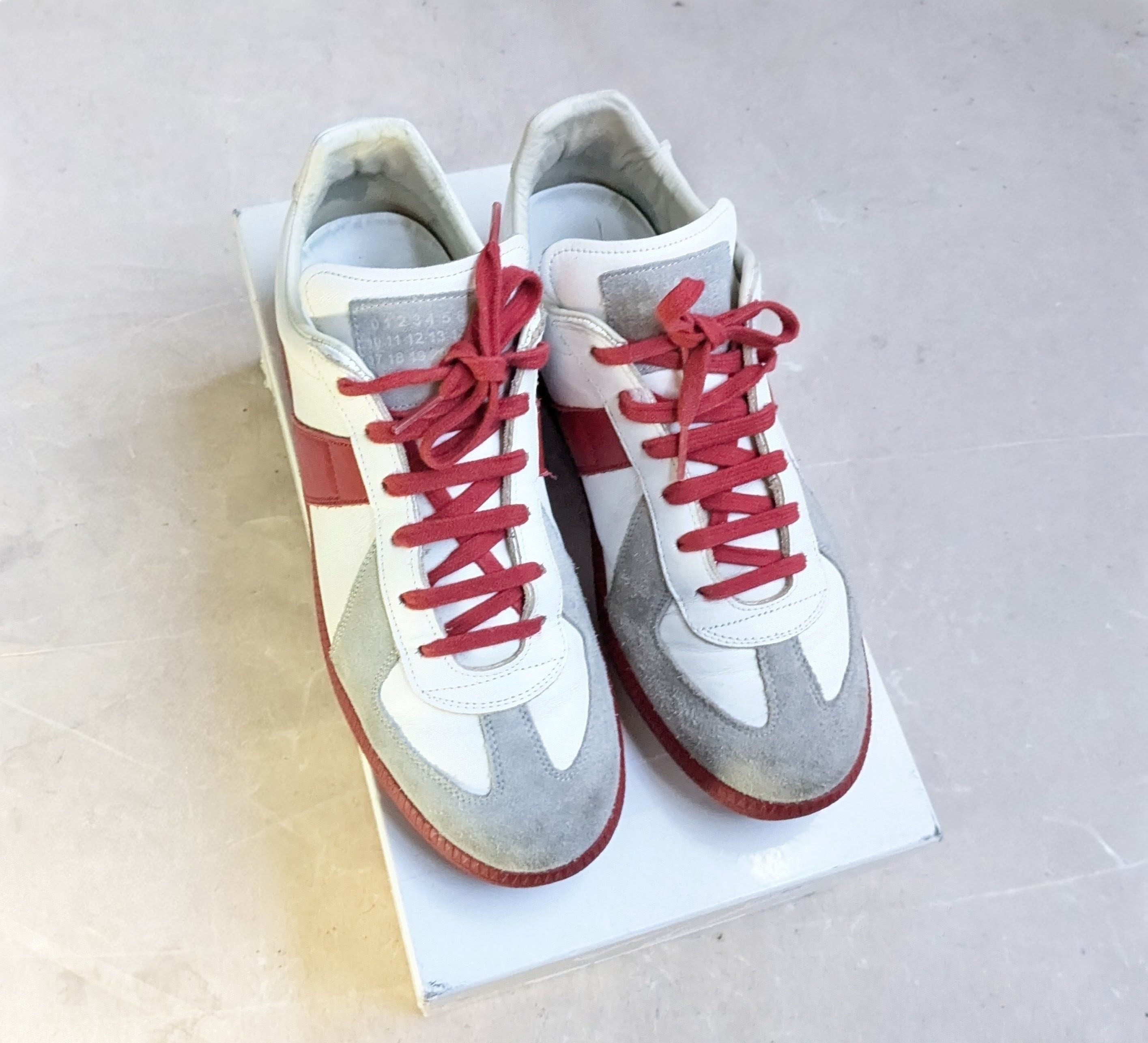 Maison Margiela White and red Maison Margiela replica GATs Size US 9 / EU 42 - 2 Thumbnail