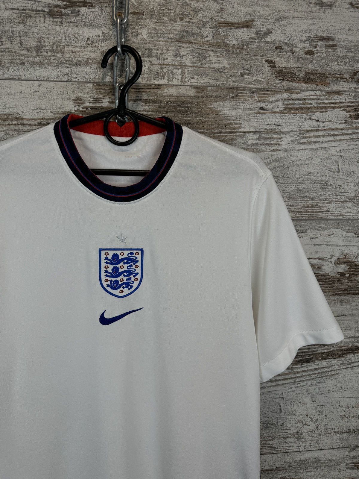 Nike Mens Vintage Nike England National Team T-shirt jersey Size US L / EU 52-54 / 3 - 3 Thumbnail