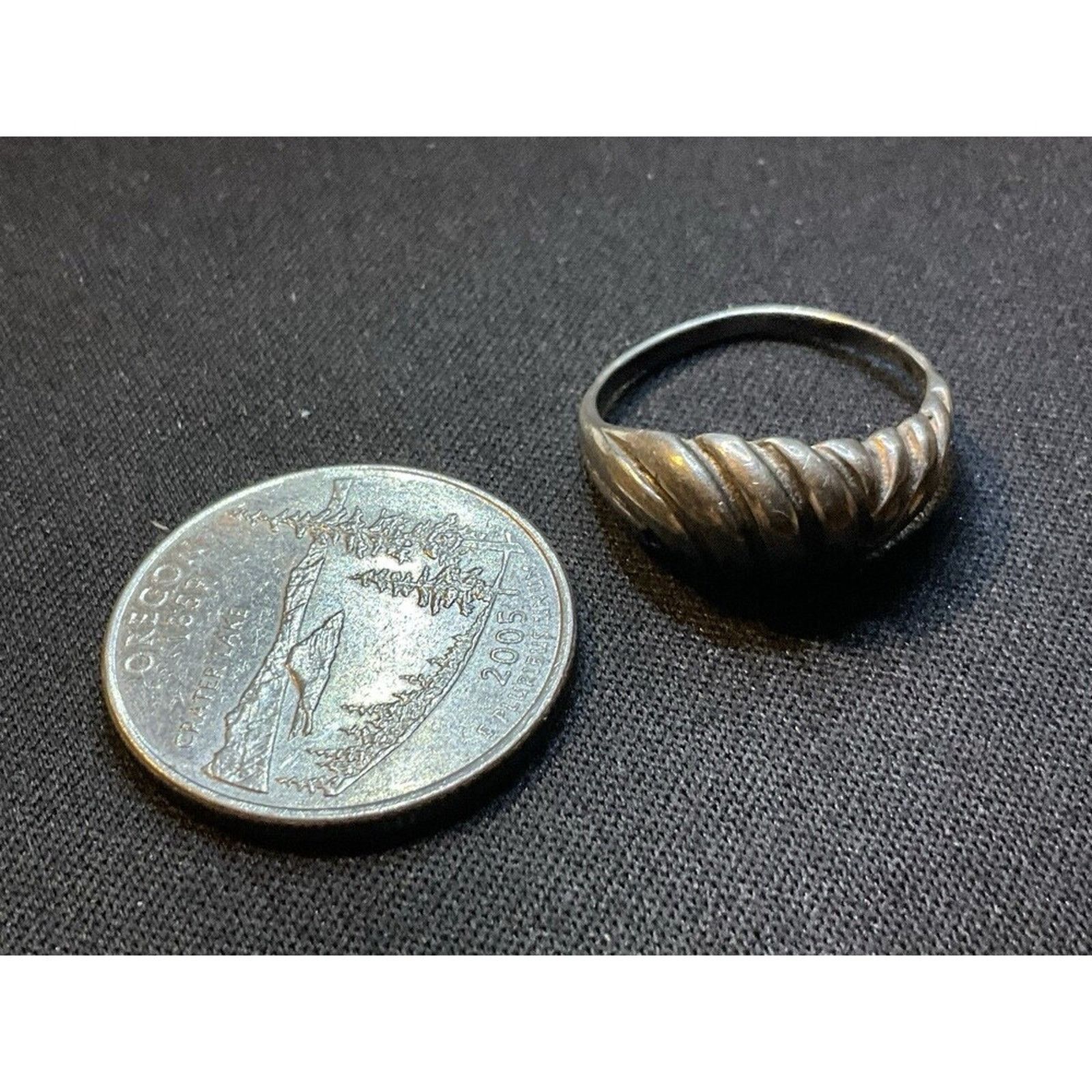 Other 925 Sterling Silver Ribbed Design Ring Size 7.25 Size ONE SIZE - 3 Thumbnail