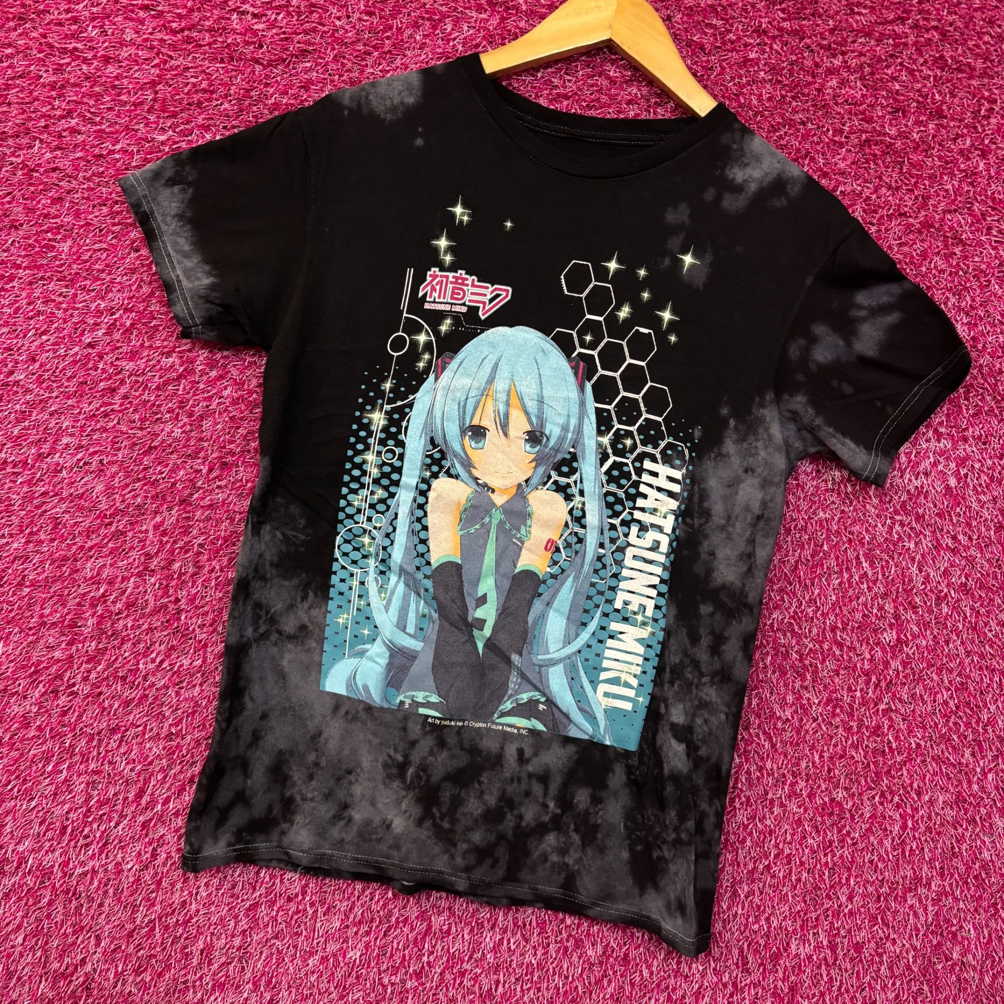 Anime Hatsune Miku The Virtual Idol Chibi Style Anime Bleach Dye S Size US S / EU 44-46 / 1 - 3 Thumbnail