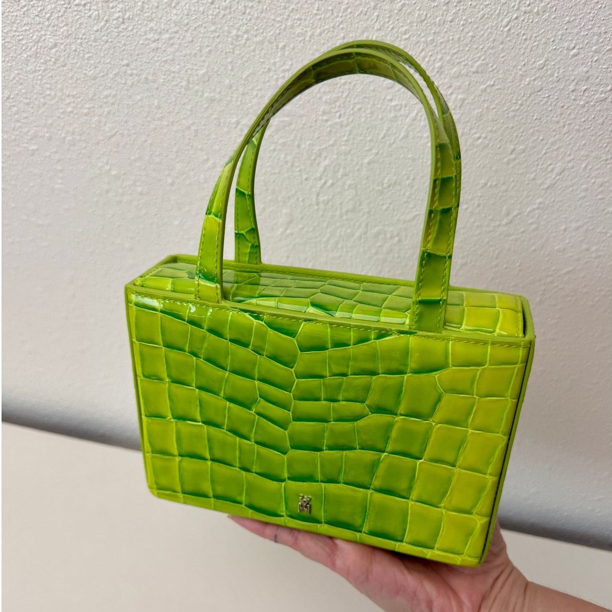 Amina Muaddi EUC Amina Muaddi Mini Croc Embossed Lime Green Bag Size ONE SIZE - 2 Thumbnail