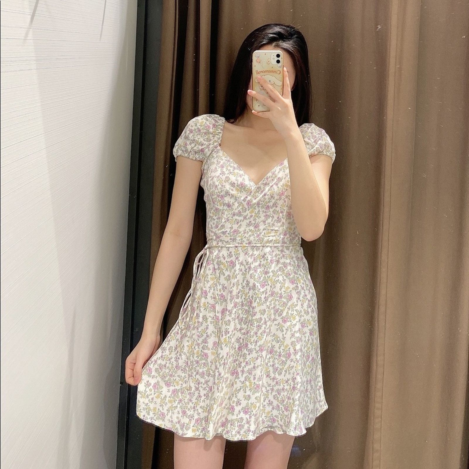Zara ZARA BLOGGER FAVORITE SATIN EFFECT PRINT DRESS Size XS / US 0-2 / IT 36-38 - 4 Thumbnail
