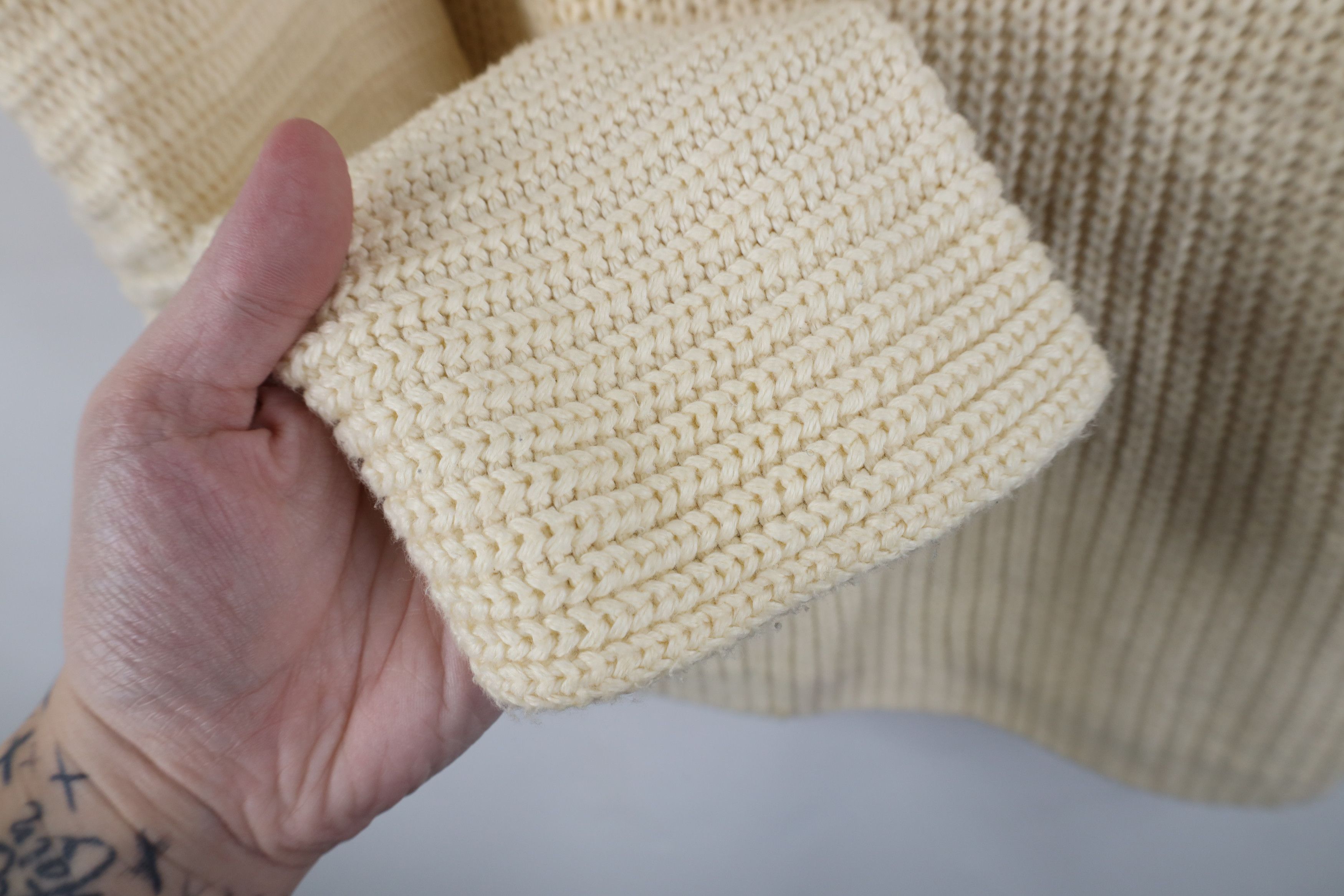Ralph Lauren Ralph Lauren Ribbed Knit Slouchy Crewneck Sweater Beige Size XL / US 12-14 / IT 48-50 - 4 Thumbnail