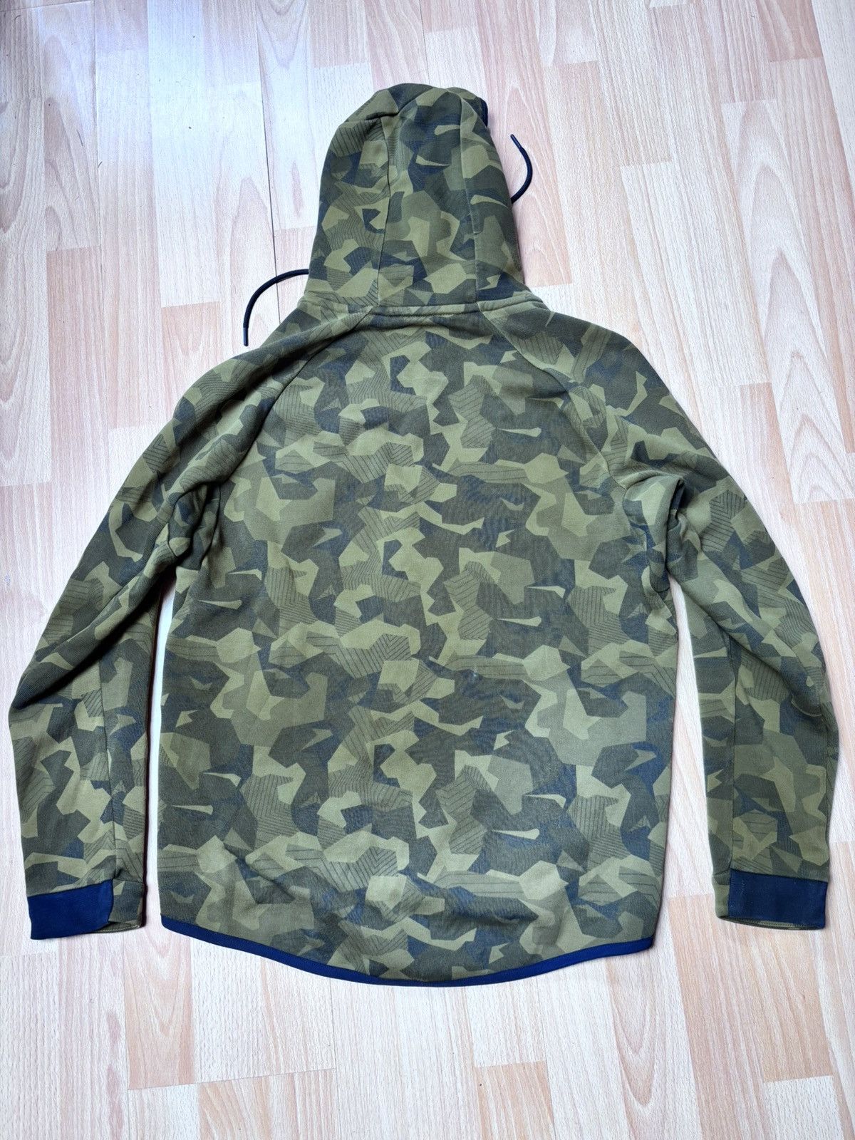 Nike Nike tech fleece zip hoodie Size US M / EU 48-50 / 2 - 3 Thumbnail