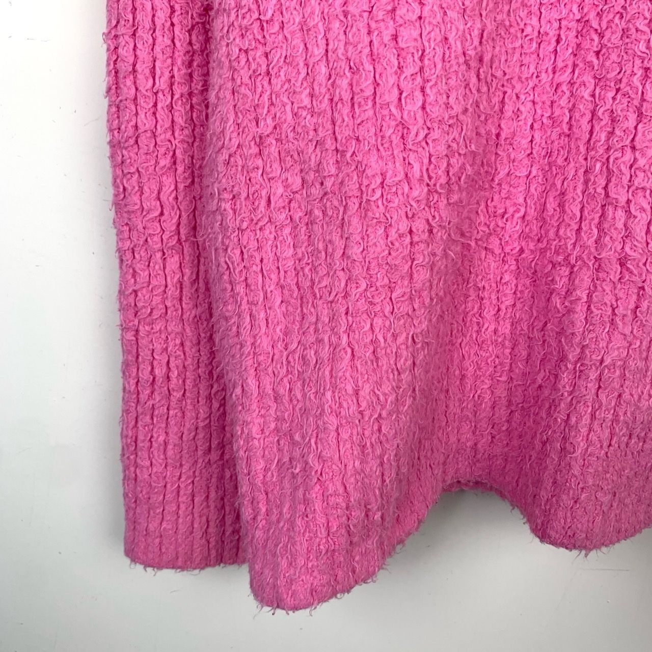 Balenciaga Balenciaga Pink Logo Embroidered Round-Neck Cotton Teddy Kni Size S / US 4 / IT 40 - 5 Thumbnail