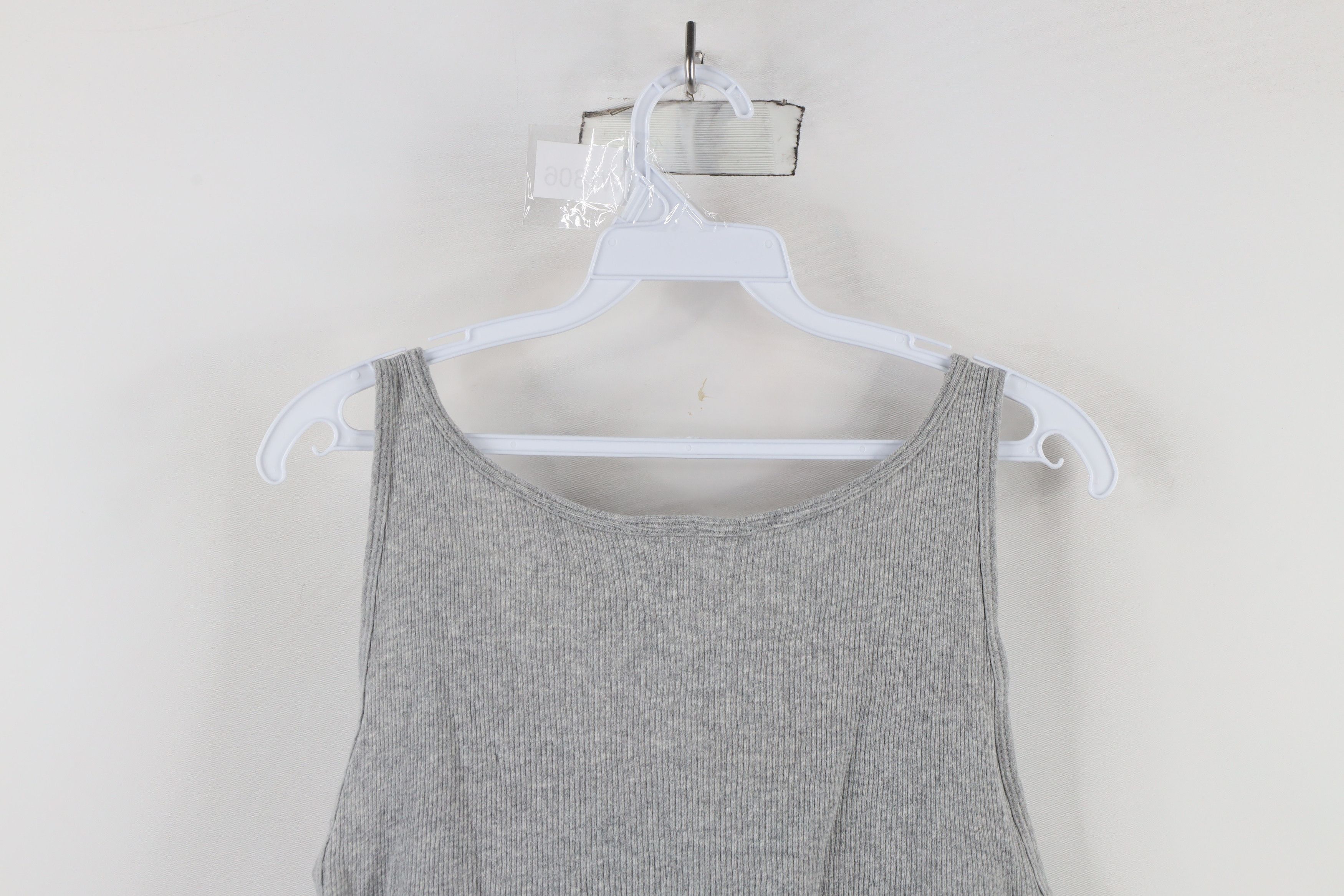 Vintage Vintage 90s Streetwear Ribbed Knit Wife Beater Tank Top Size US XL / EU 56 / 4 - 9 Thumbnail
