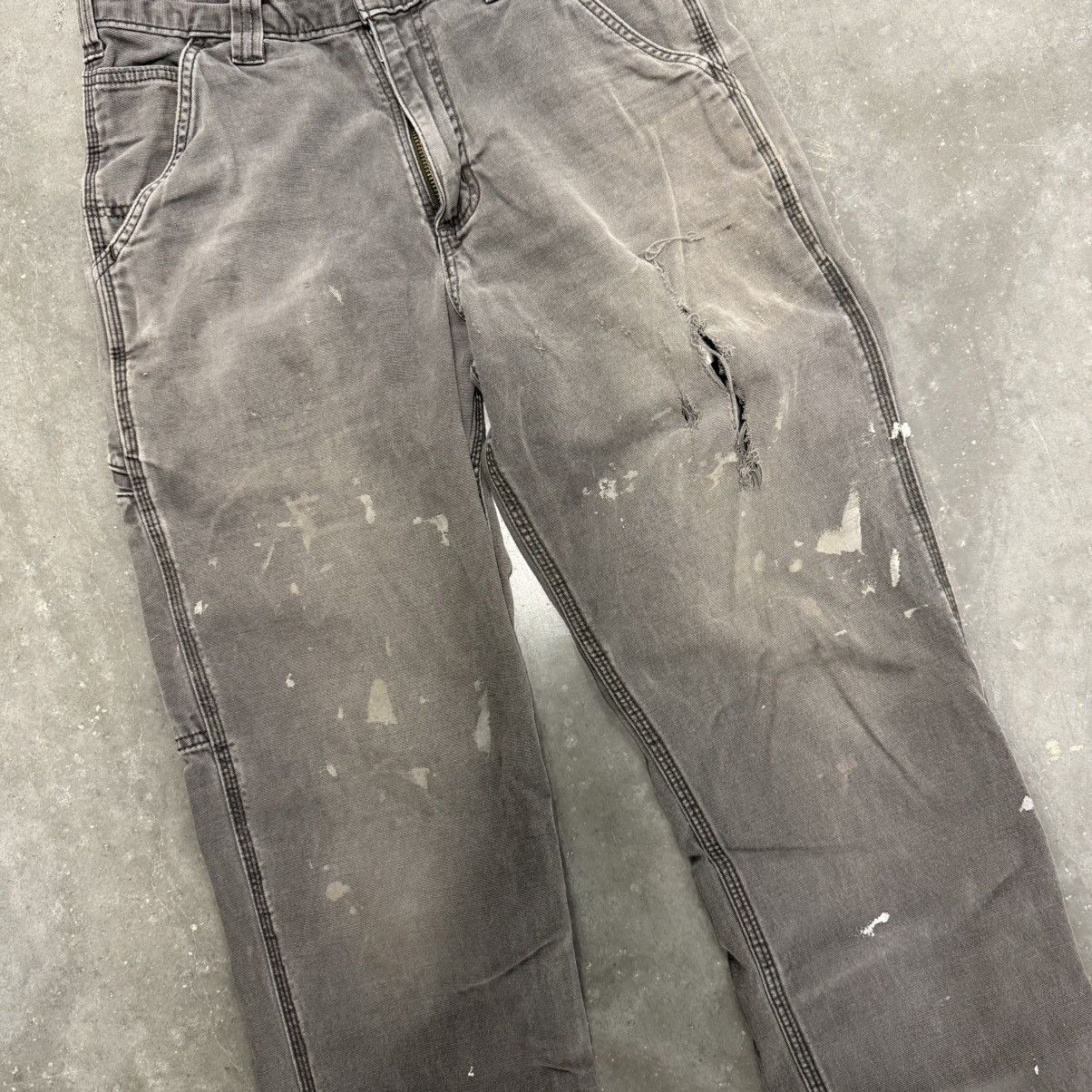 Carhartt × Vintage VTG Fucked Up Carhartt Paint Splatter Distressed Work Pants Size US 30 / EU 46 - 9 Thumbnail