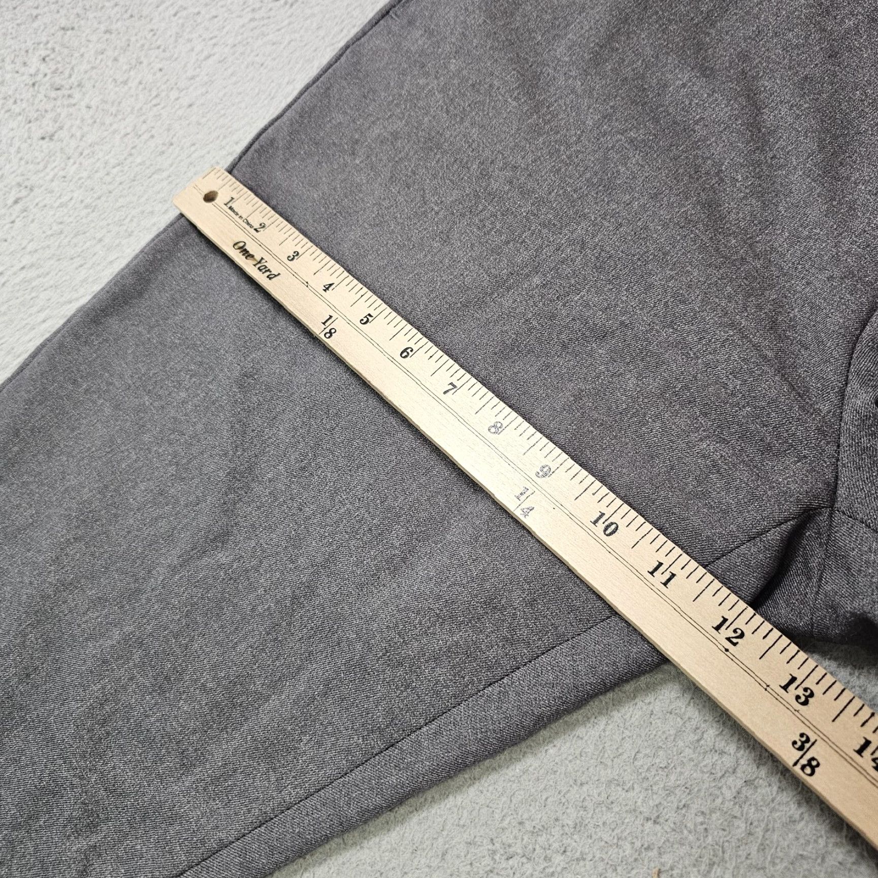 Vintage VINTAGE Bluffworks Gramercy Dress Pants Mens 34x30 Gray | Pants | Men | 34/34 | Flat Front | Zip Fly | Slim Fit Size US 34 / EU 50 - 4 Thumbnail
