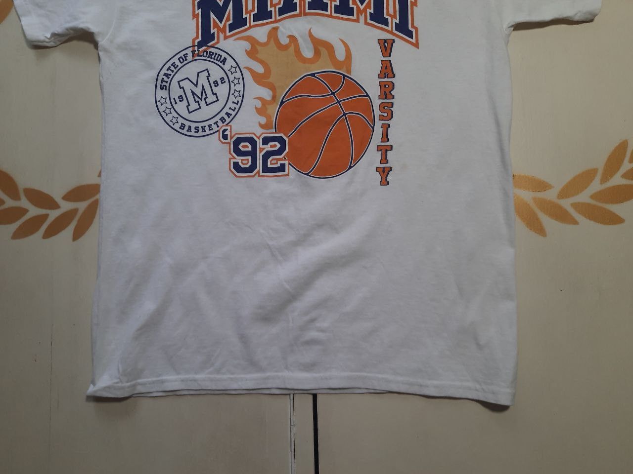 NBA × Vintage Vintage Supply MIAMI VARSITY T-Shirt Big logo Size US M / EU 48-50 / 2 - 4 Thumbnail