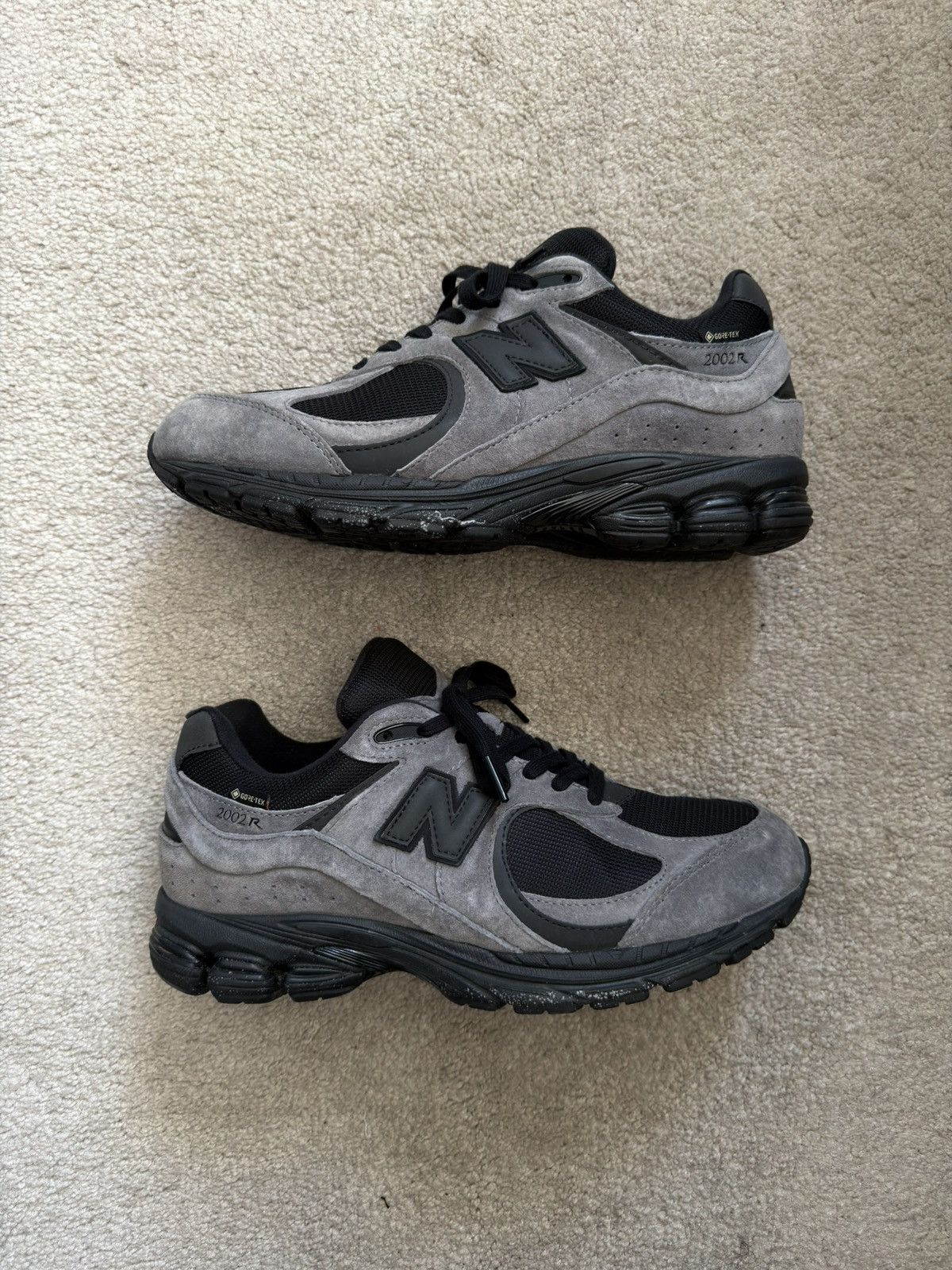 JJJJound × New Balance JJJJound x New Balance 2002R GORE-TEX Size US 9 / EU 42 - 2 Thumbnail