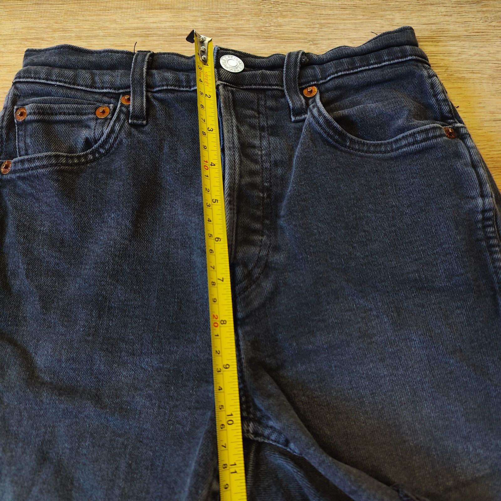 RE/DONE Re/Done Jean Shorts Womens 25 Dark Gray Wash Raw Hem Size 25" / US 0 / IT 36 - 9 Thumbnail