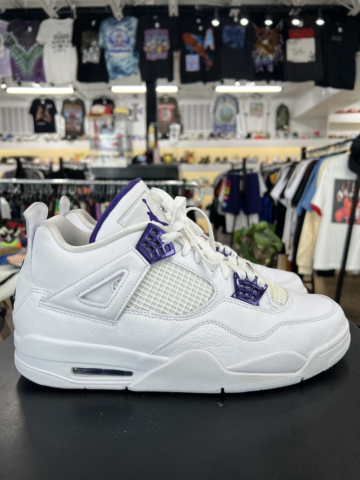 Jordan Brand Air Jordan 4 Metallic Purple Sz. 13 (2020) Size US 13 / EU 46 - 6 Thumbnail