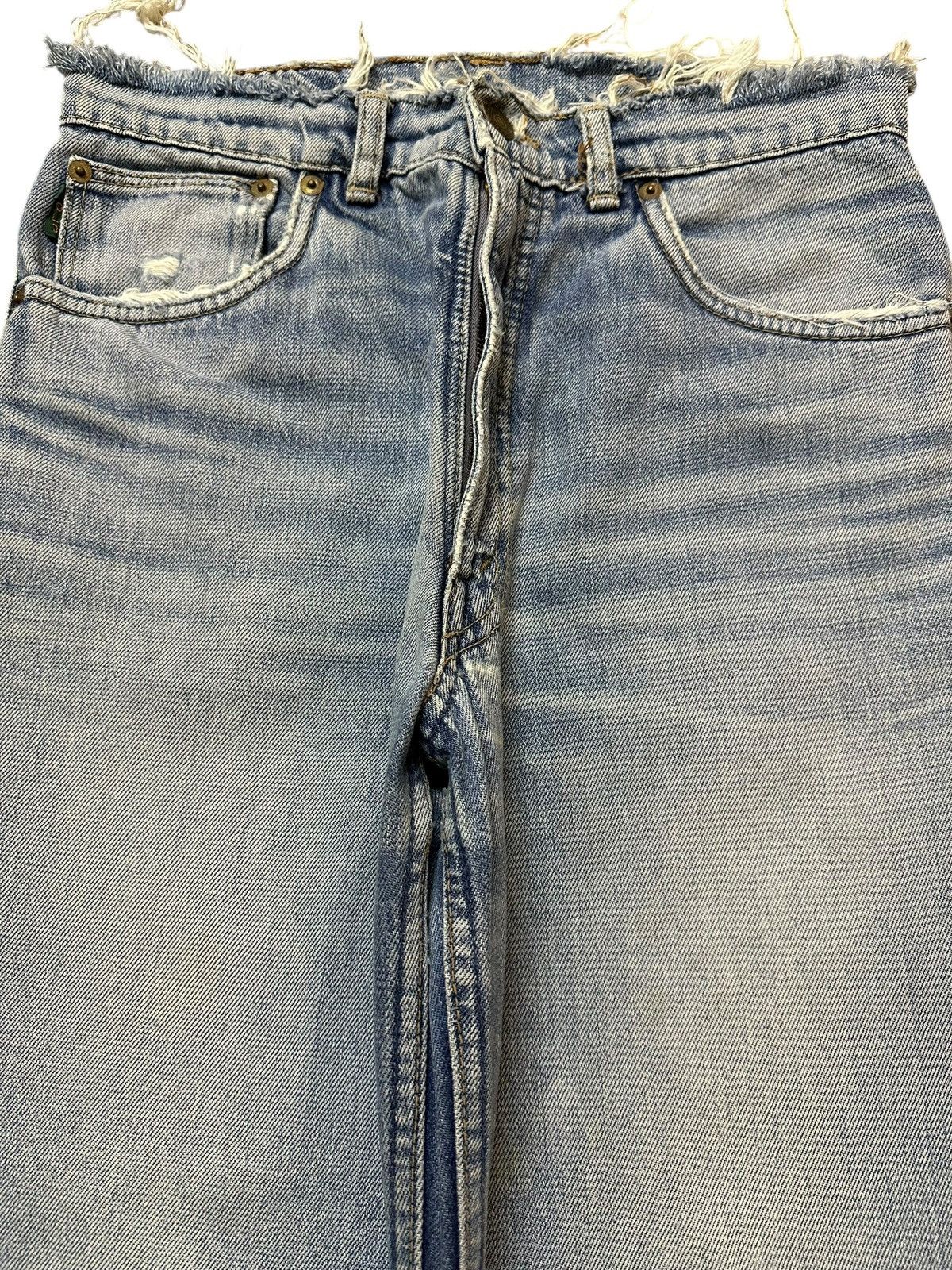Polo Ralph Lauren Vintage Polo Ralph Lauren Light Wash Distressed Loose Jeans Size US 28 / EU 44 - 3 Thumbnail