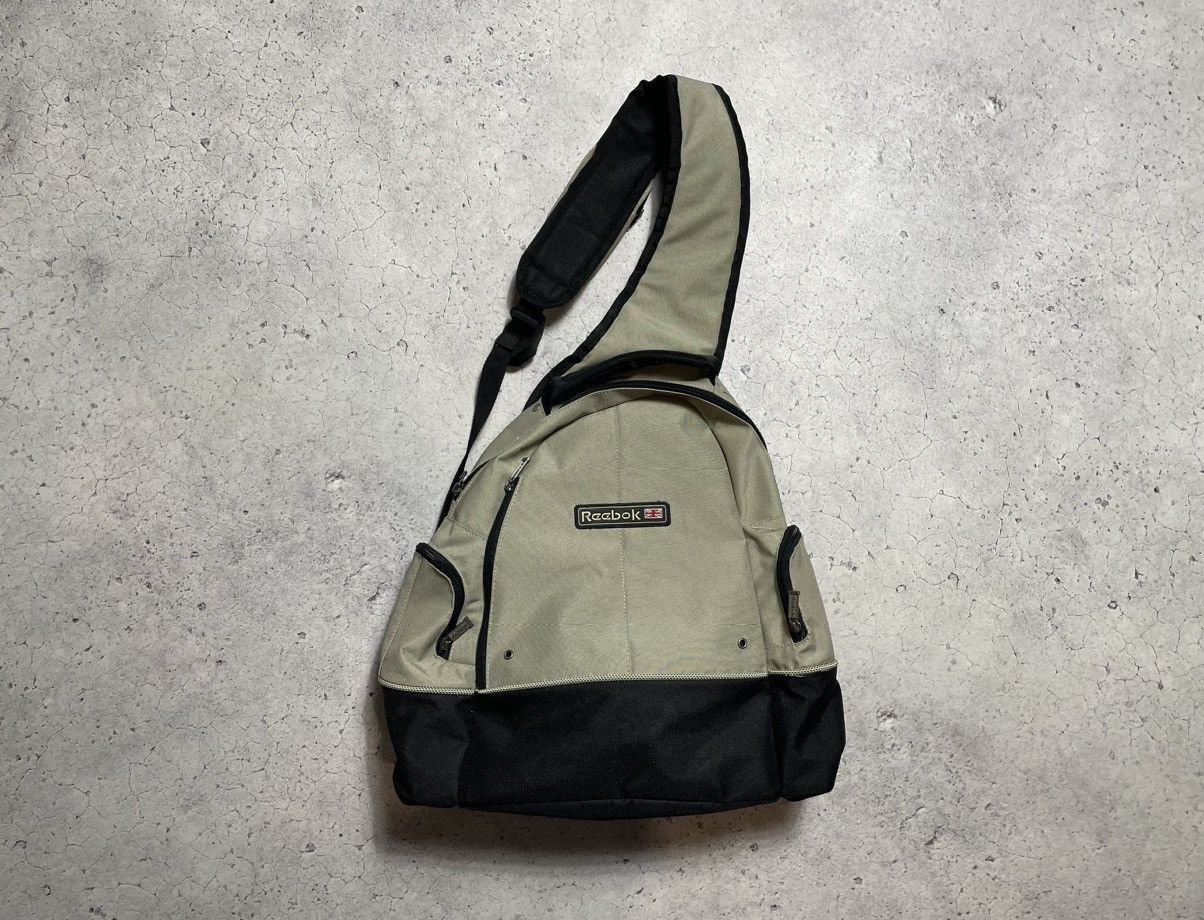 Reebok Vintage Sling Bag Crossbody Reebok Gorpcore Hype Y2K Size ONE SIZE - 1 Thumbnail