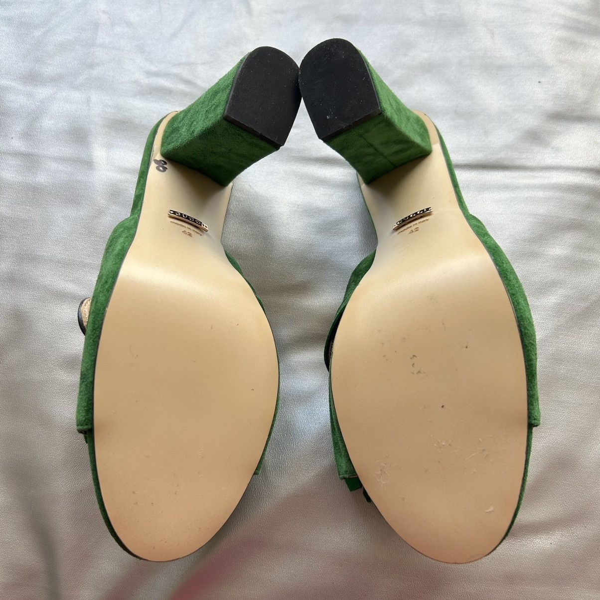 Gucci Gucci green suede mules. Does not come with box. Size US 12 / IT 42 - 5 Thumbnail