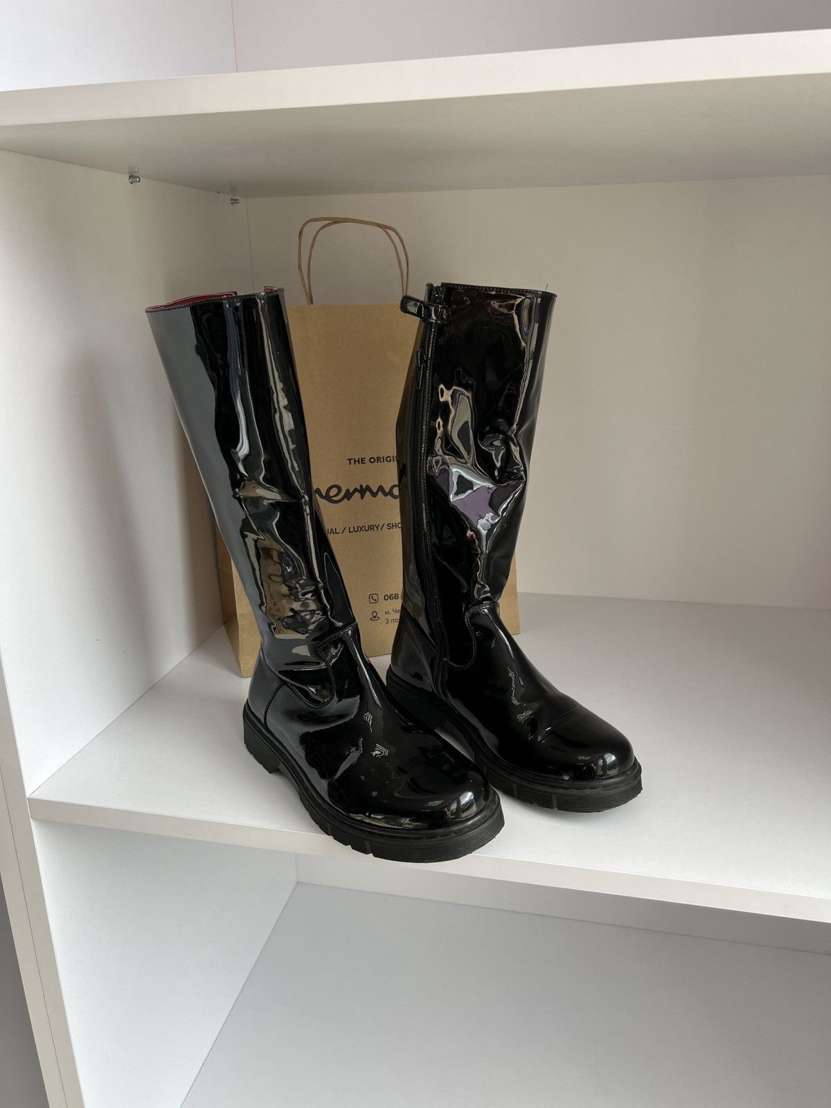 Designer × Dolce & Gabbana × Vintage Vintage Dolce Gabbana lacquered Black Shoes Size US 7 / IT 37 - 1 Thumbnail