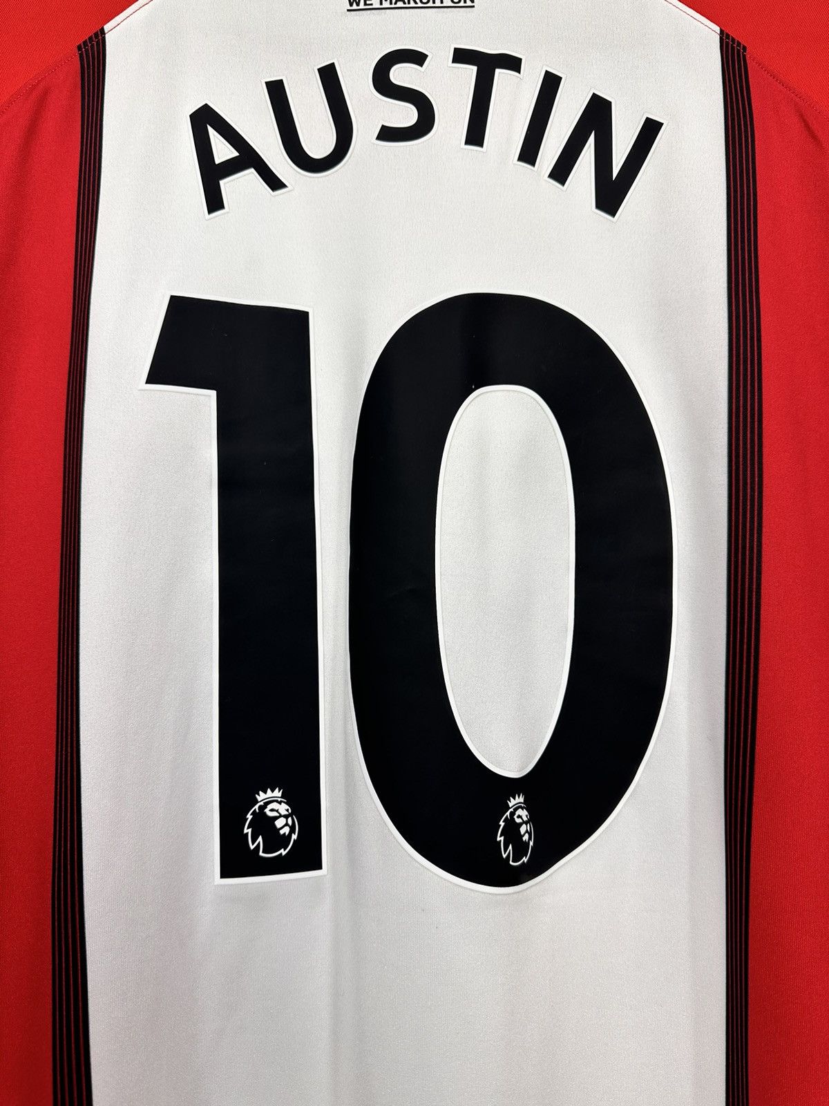 Under Armour Under Armour SOUTHAMPTON 2017/2018 Soccer Jersey Austin #10 Size US XL / EU 56 / 4 - 12 Thumbnail