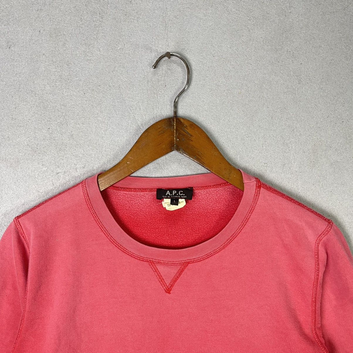 A.P.C. A.P.C. Paris Minimalist Pink Sweatshirt Made in France Size S / US 4 / IT 40 - 2 Thumbnail