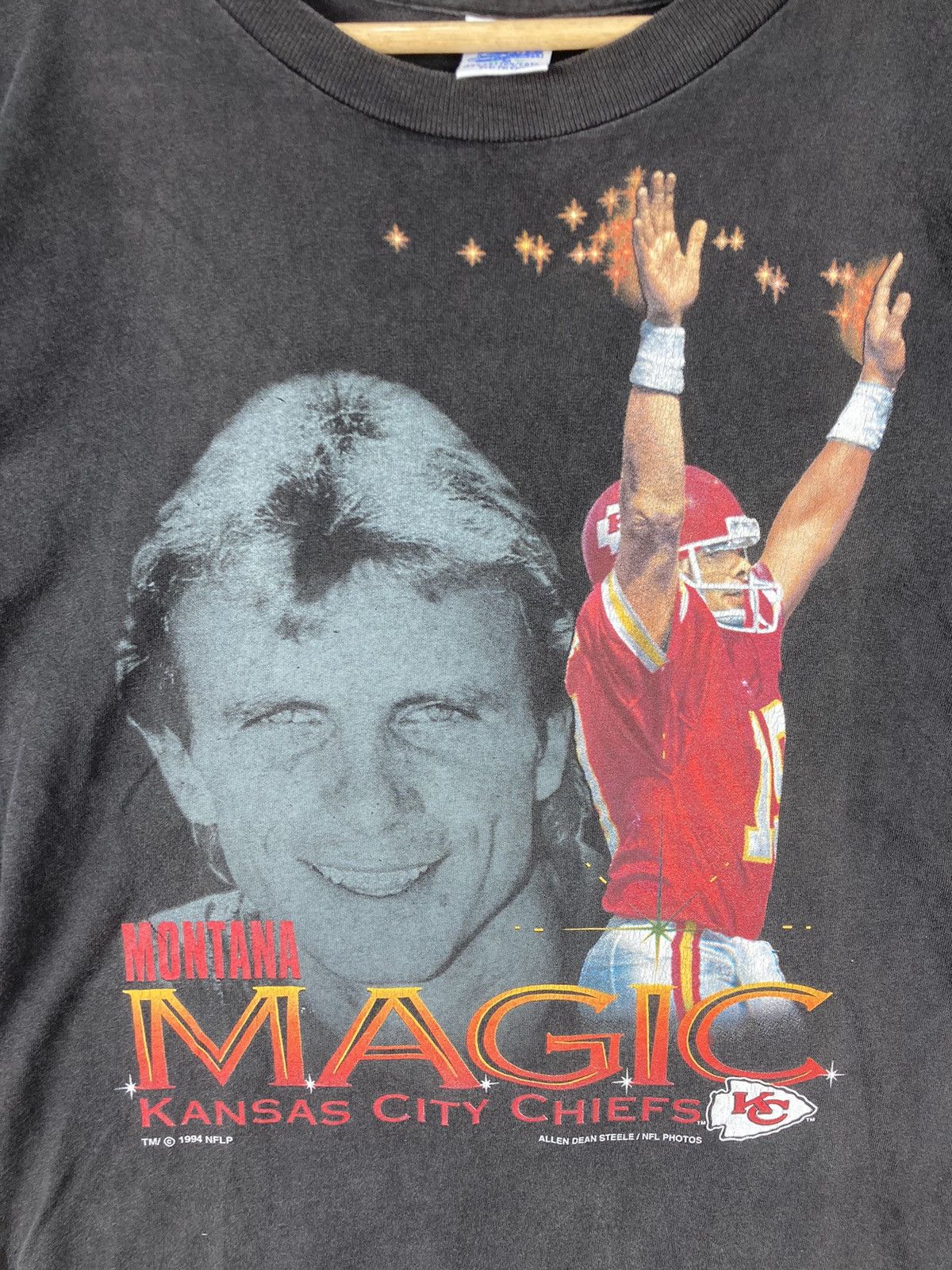 NFL × Salem Sportswear × Vintage Vintage 90s Kansas City Chiefs Joe Montana Salem Tag Tee Size US M / EU 48-50 / 2 - 7 Thumbnail