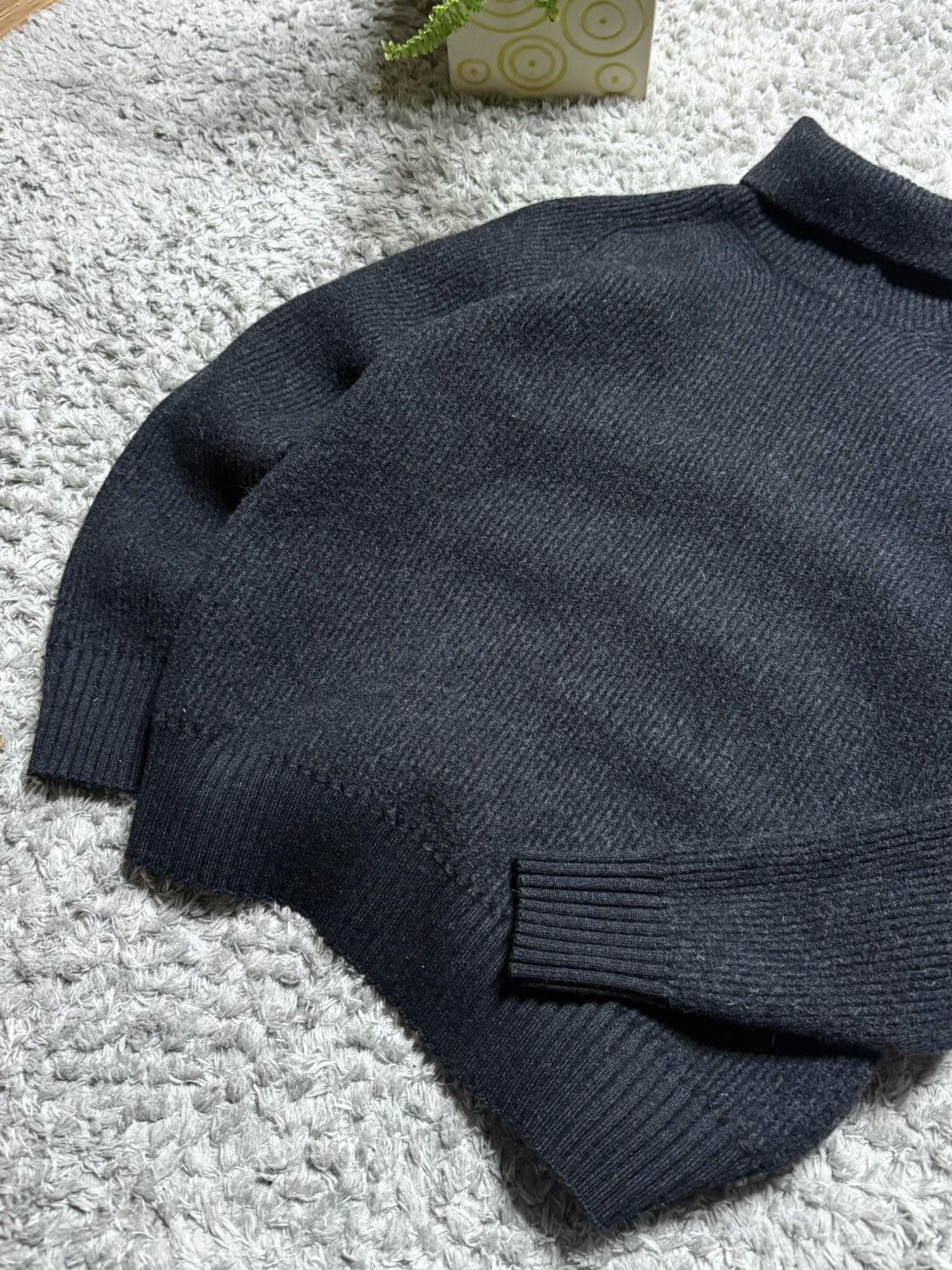 Stone Island Stone Island Sweater Rare Drip Drill Logo Itali Streetwear Size US S / EU 44-46 / 1 - 4 Thumbnail