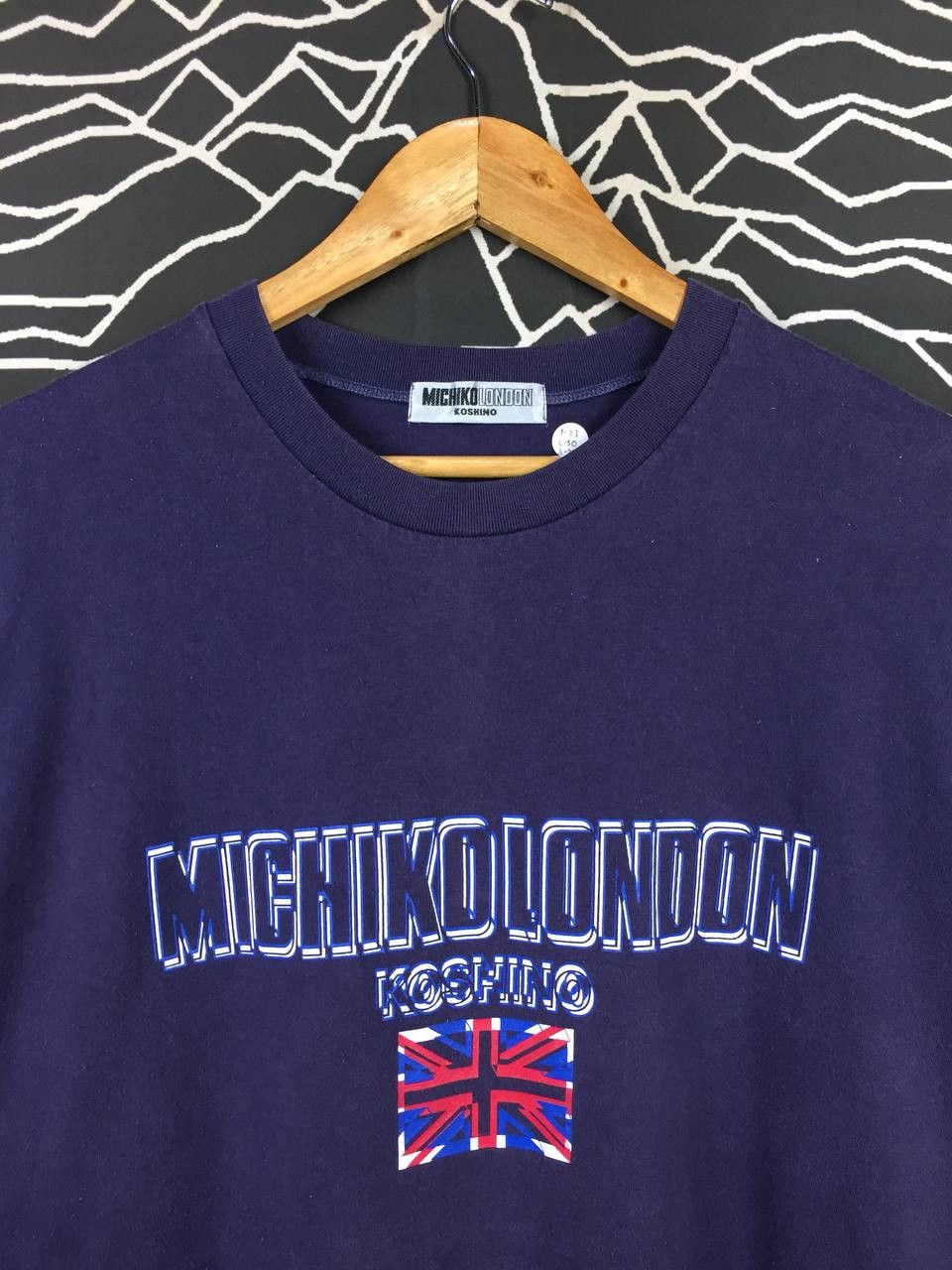 Michiko Koshino London Vtg 90s Michiko London Koshino Big Logo Long Sleeve Tee Size US XL / EU 56 / 4 - 3 Thumbnail