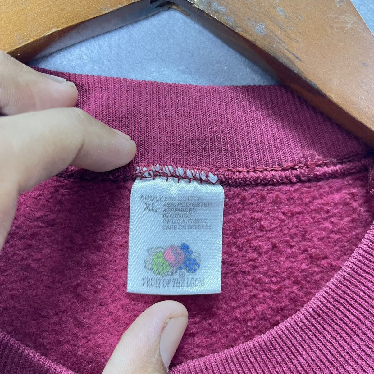 Fruit Of The Loom Vintage Fruit of the Loom Blank Sweatshirt Size US XL / EU 56 / 4 - 7 Thumbnail
