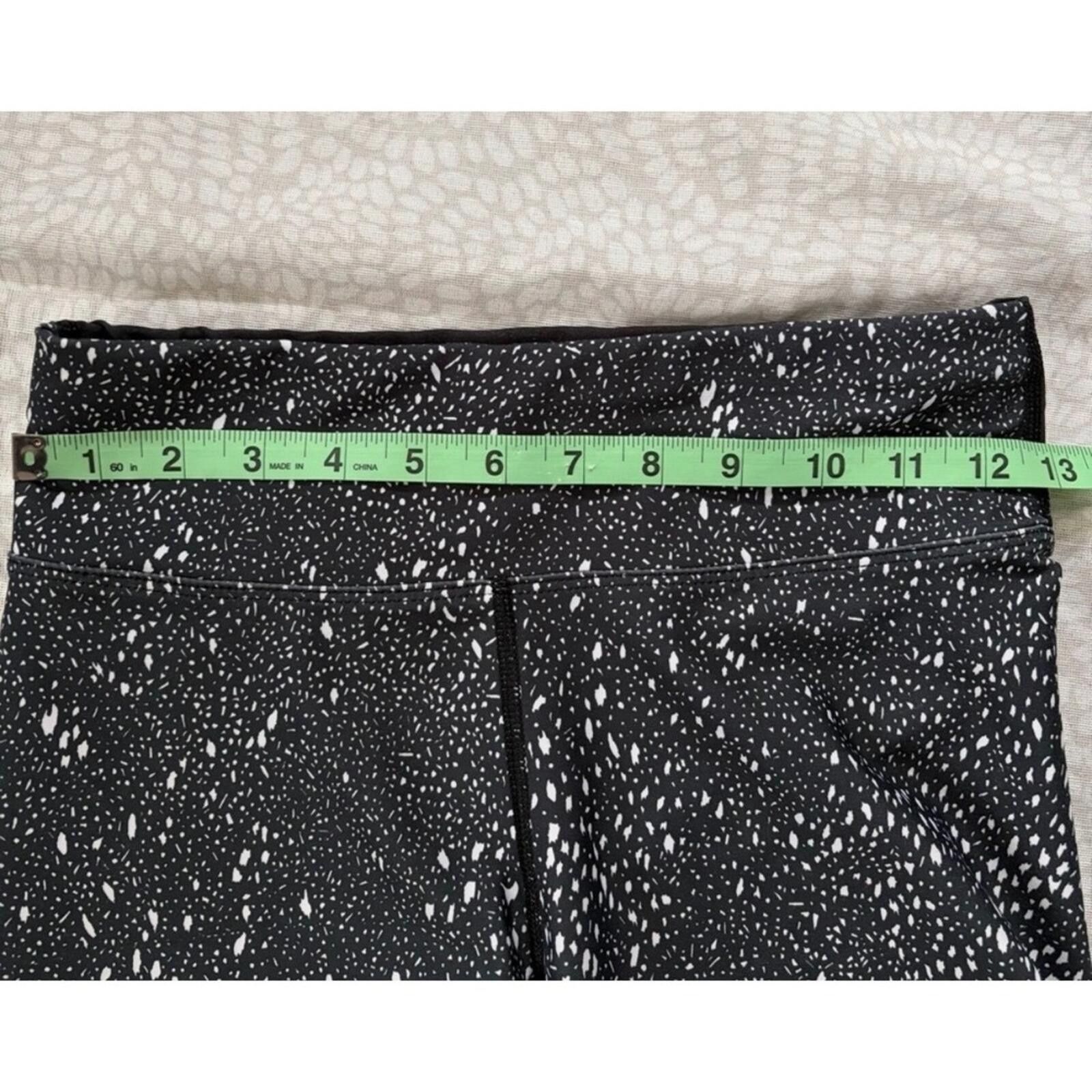 Other Oiselle Stride Running Shorts Small Black White Compression Size 28" / US 6 / IT 42 - 5 Thumbnail
