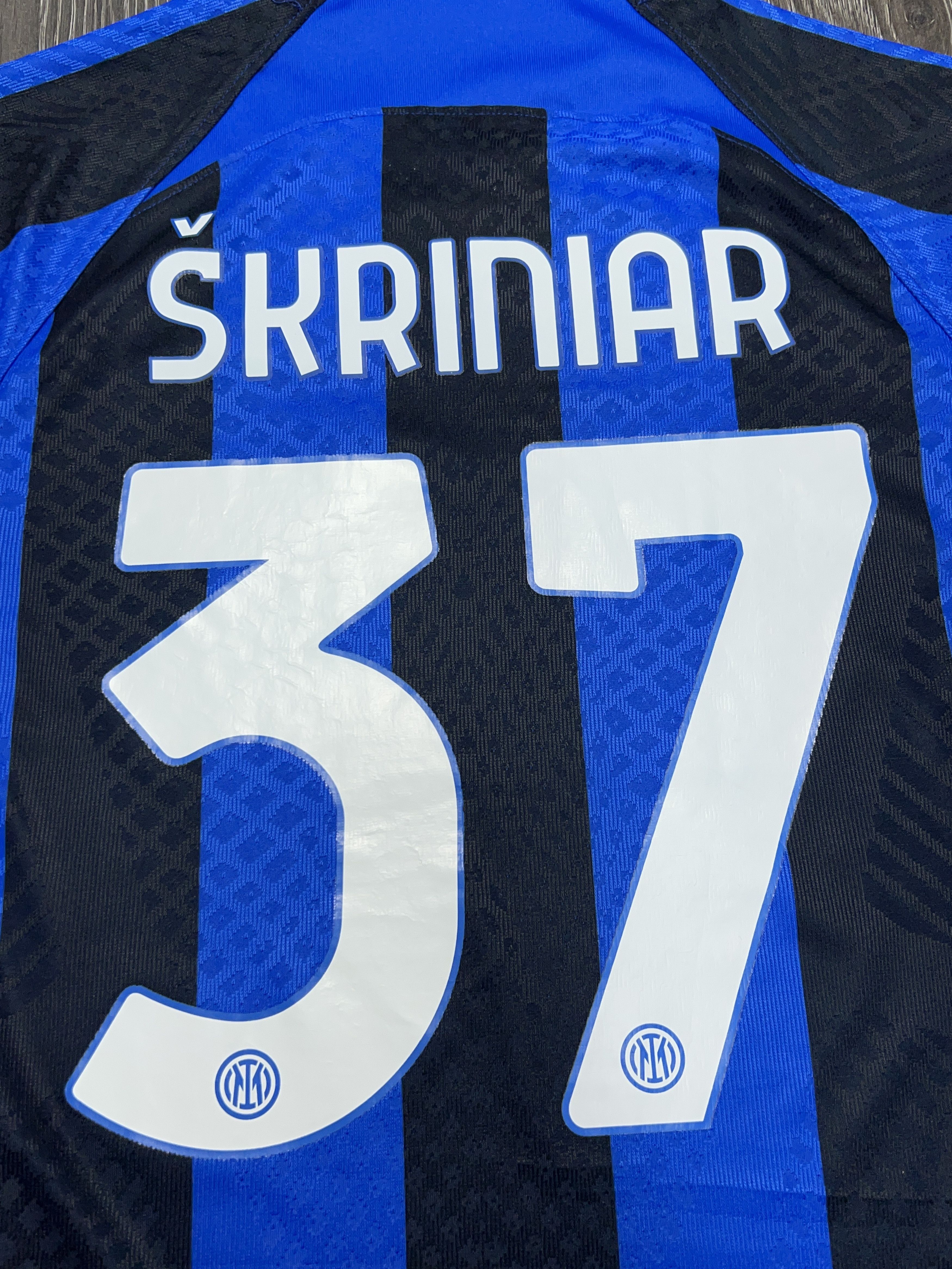 Nike Inter Milan 2022/23 #37 SKRINIAR Football Jersey Shirt Size US XL / EU 56 / 4 - 10 Thumbnail