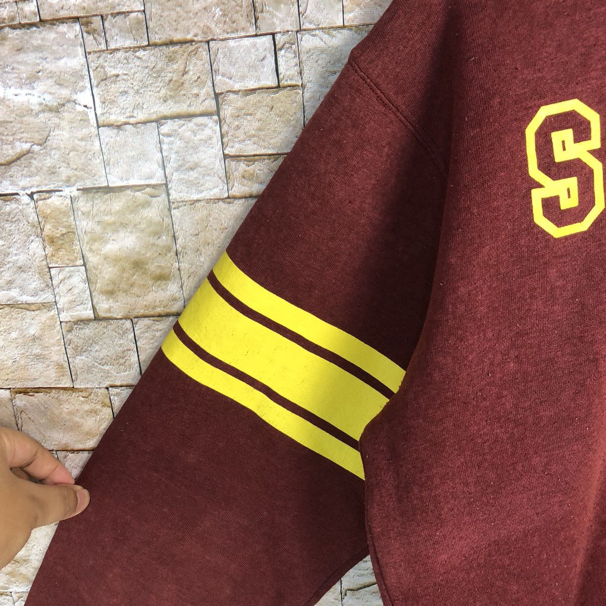 Japanese Brand × Vintage Oblo Design Maroon Sweatshirt #A424 Size US L / EU 52-54 / 3 - 9 Thumbnail