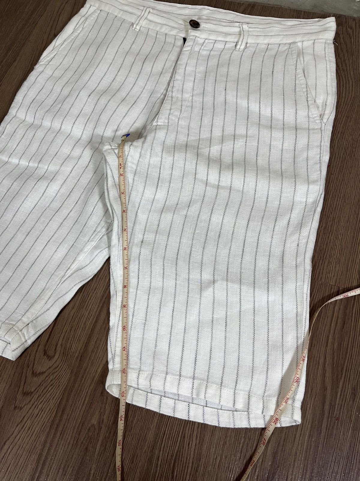 Shellac Shellac Pinstripe White Shorts Size US 30 / EU 46 - 14 Thumbnail