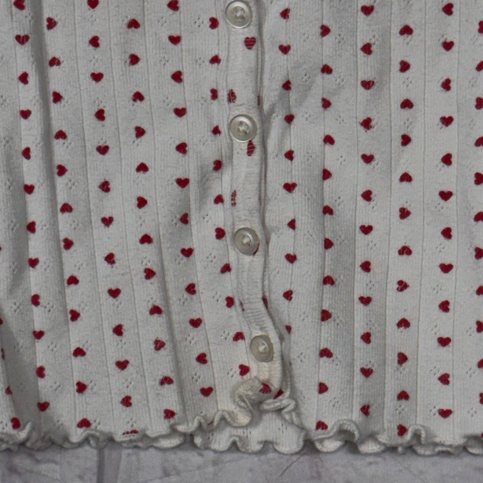 Other Brandy Melville Heart Pattern Button-Up Shirt Size 2 Size XS / US 0-2 / IT 36-38 - 5 Thumbnail