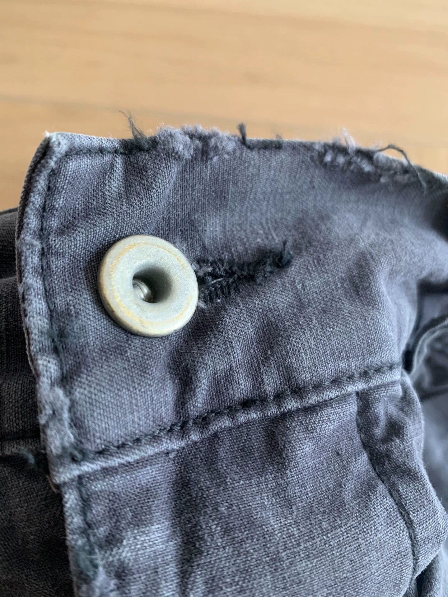 Madness MADNESS 22SS Japanese Slashed Washed Chino Pants L Near New Size US 34 / EU 50 - 7 Thumbnail