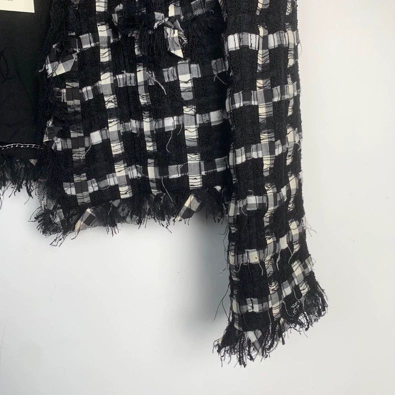 Chanel ChanelKnitted tweed black small fragrance jacket 2503-Nexta Size XS / US 0-2 / IT 36-38 - 4 Thumbnail