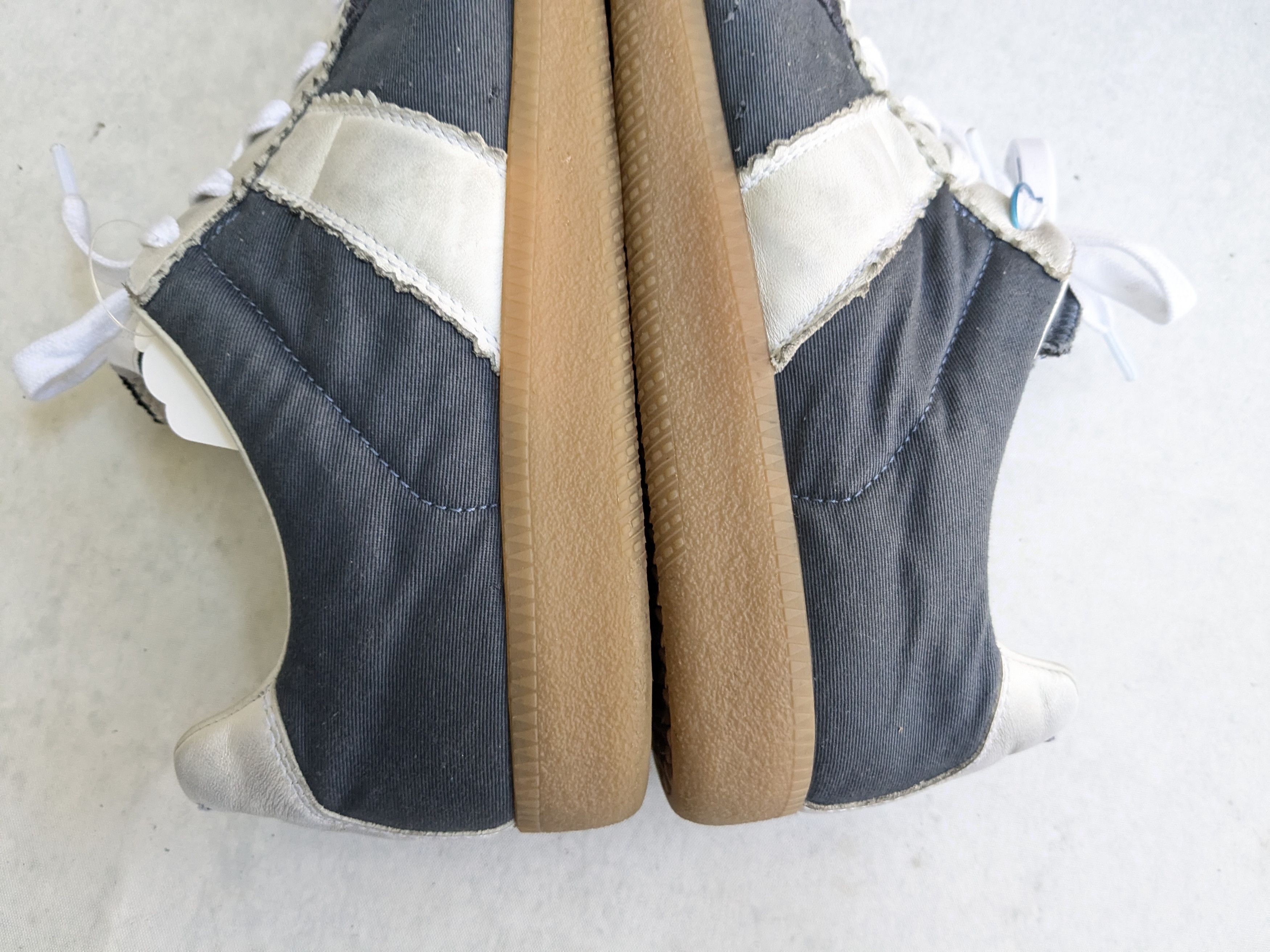 Maison Margiela Maison Margiela Replica GAT Navy Blue 12 45 Low Tops Size US 12 / EU 45 - 11 Thumbnail