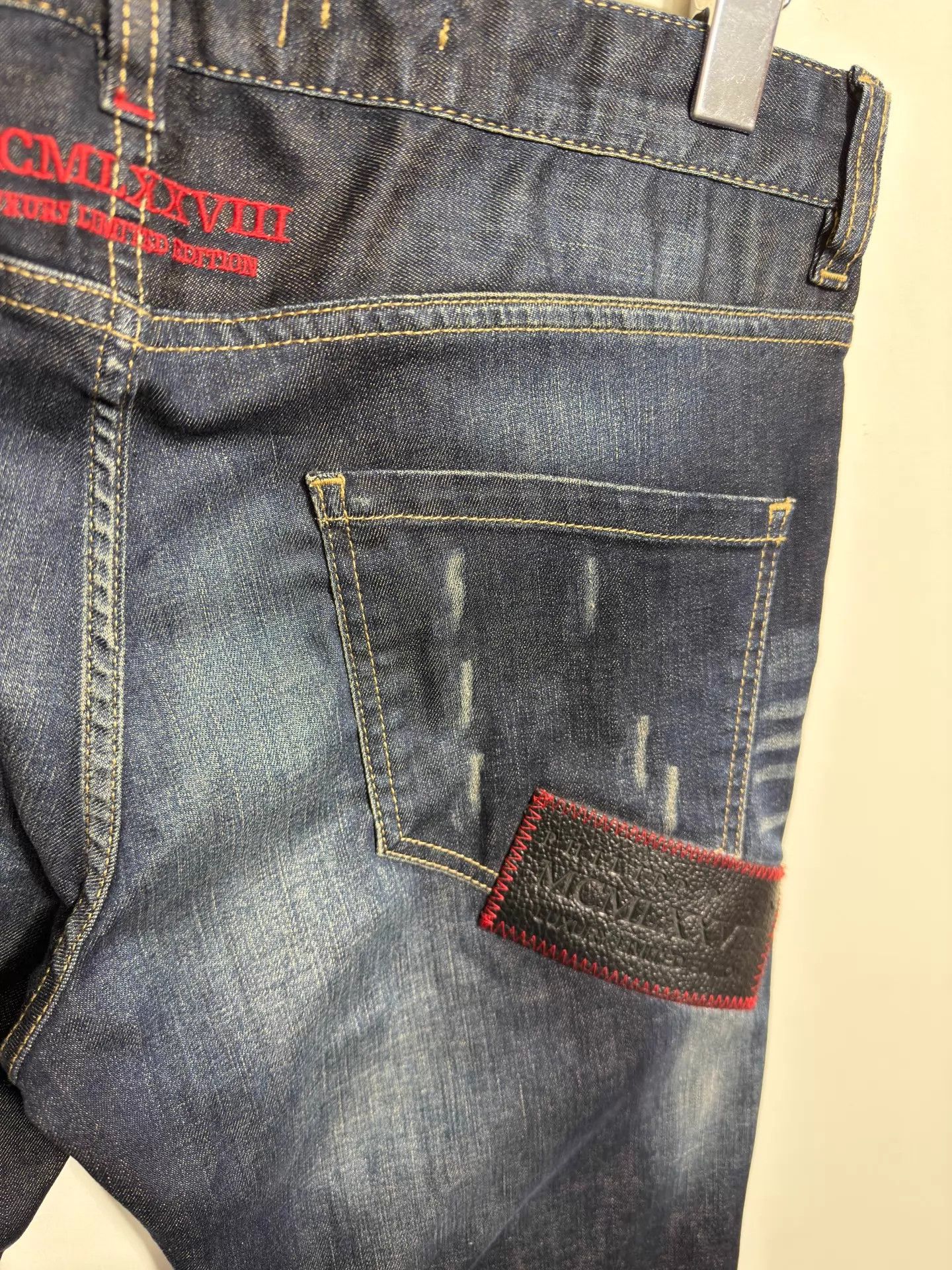 Philipp Plein Philipp Plein Heavy Wash Denim Jeans Mid-Waist Slim 32/33 Size US 32 / EU 48 - 7 Thumbnail