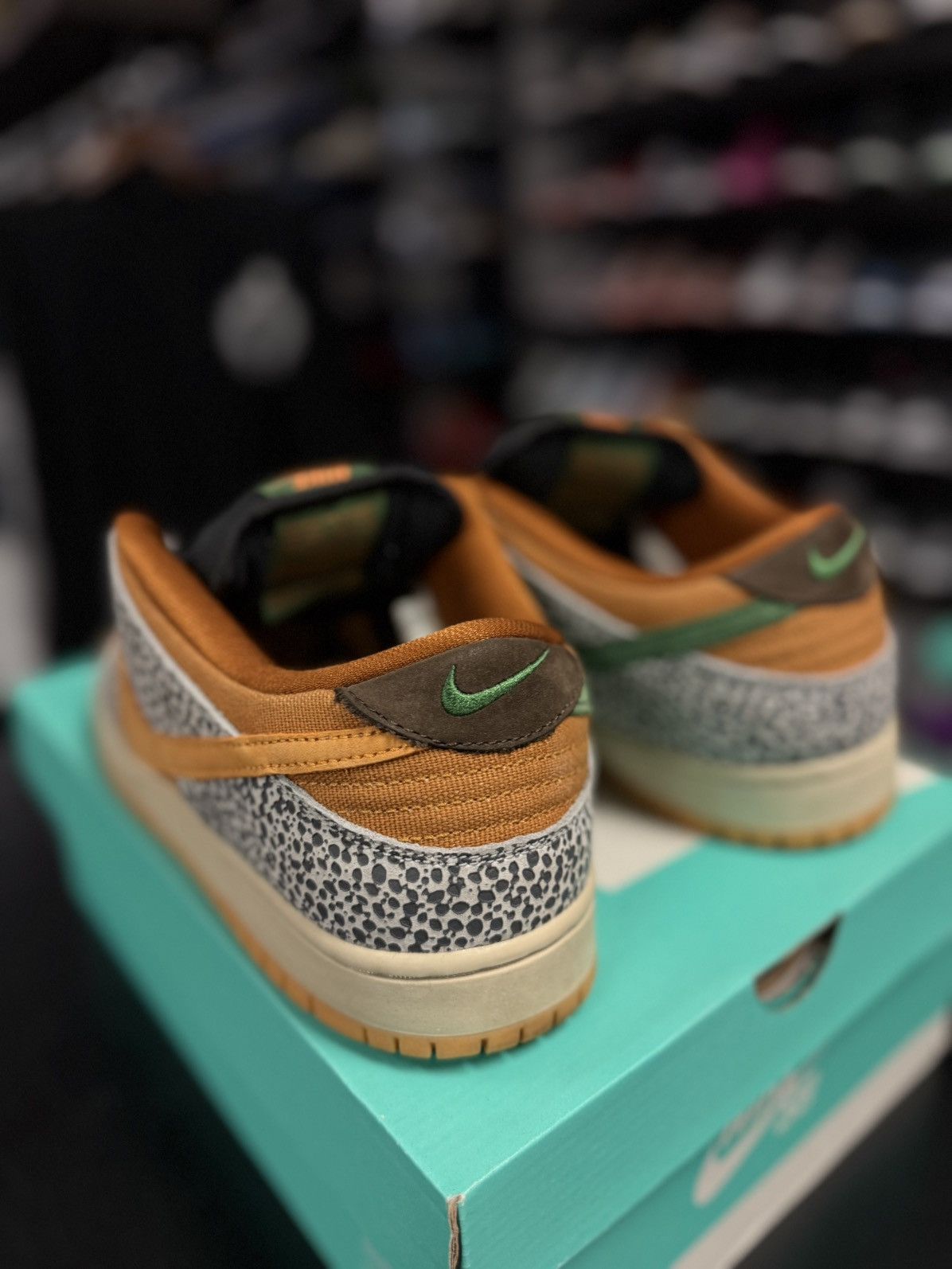 Nike Size 11 - Nike Dunk Pro SB Low Safari CD2563-002 Size US 11 / EU 44 - 9 Thumbnail