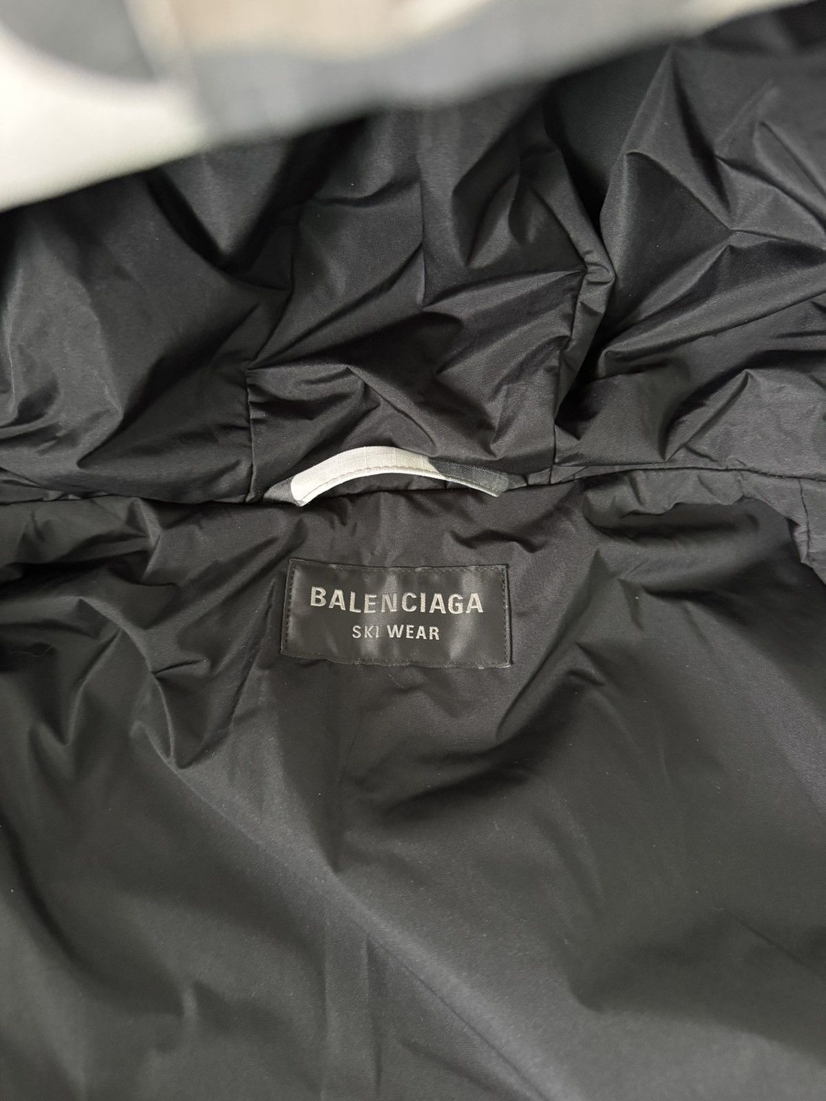 Balenciaga Balenciaga Ski Parka Grey Camo - Size L Size US L / EU 52-54 / 3 - 3 Thumbnail