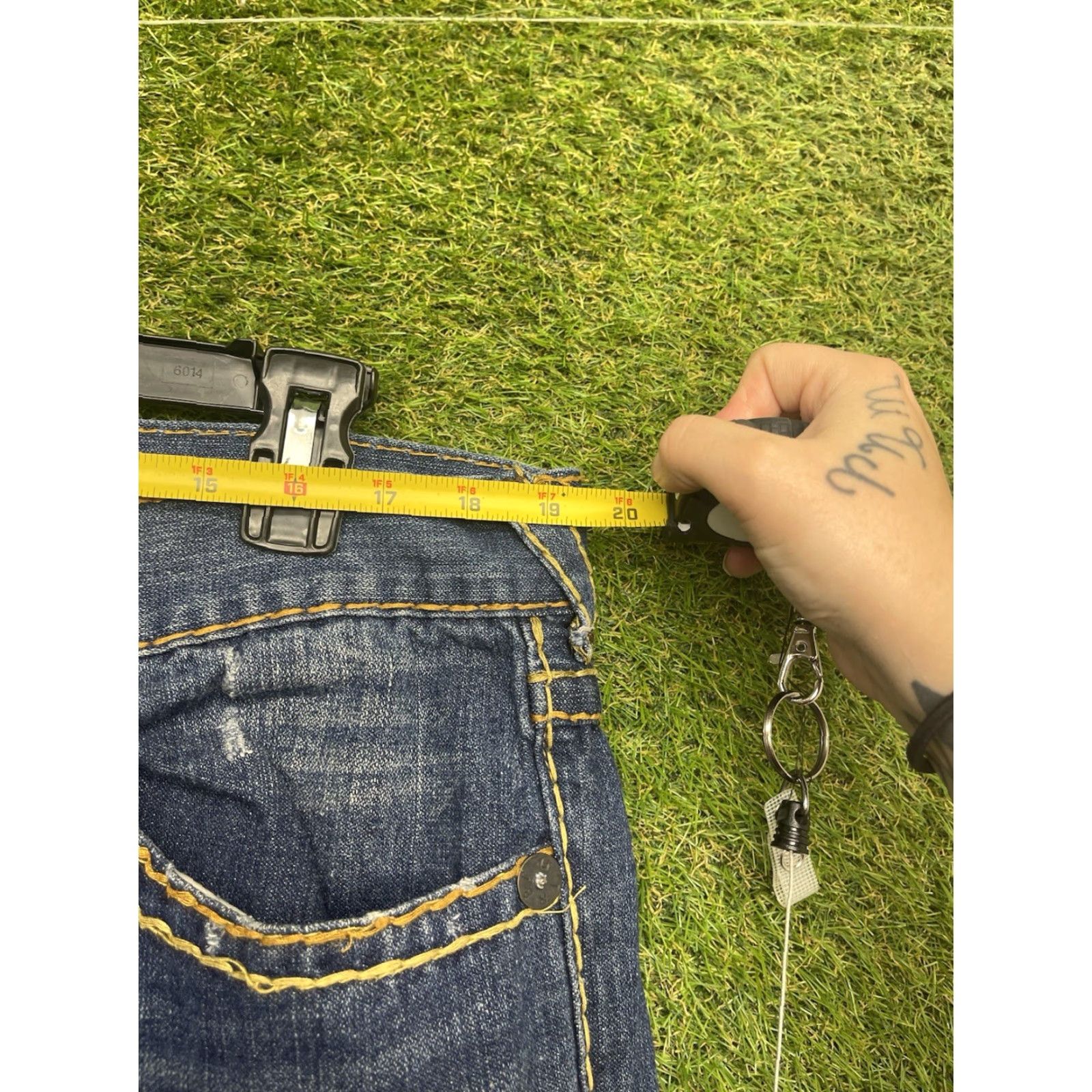 True Religion True Religion Jeans Men 40 Ricky Relaxed Straight Denim Big T Flap Pockets USA 2000s Grunge Size US 40 / EU 56 - 5 Thumbnail