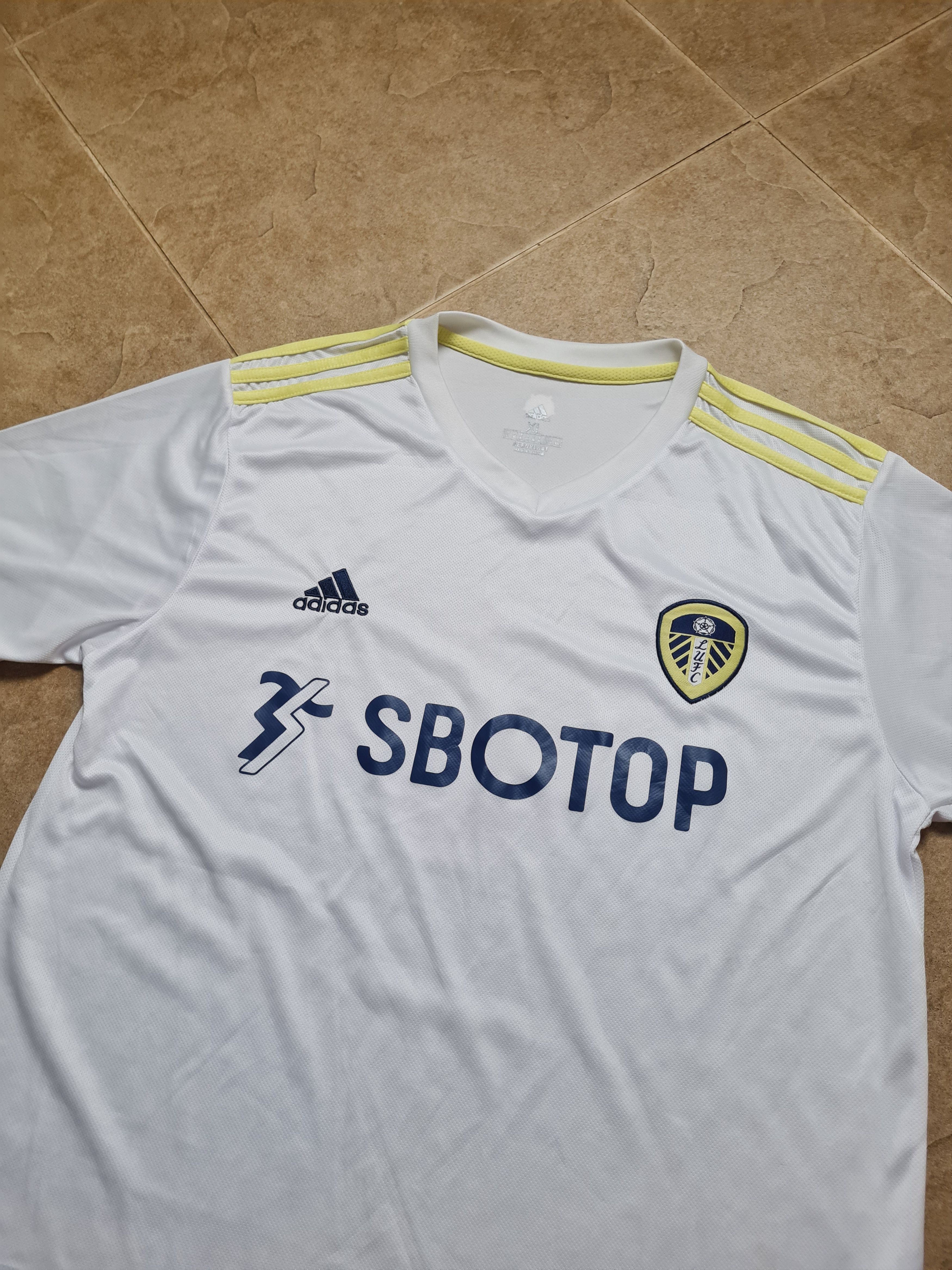 Adidas Jersey Leeds United Home Soccer shirt 2021/2022 Adidas Sz XL Size US XL / EU 56 / 4 - 12 Thumbnail